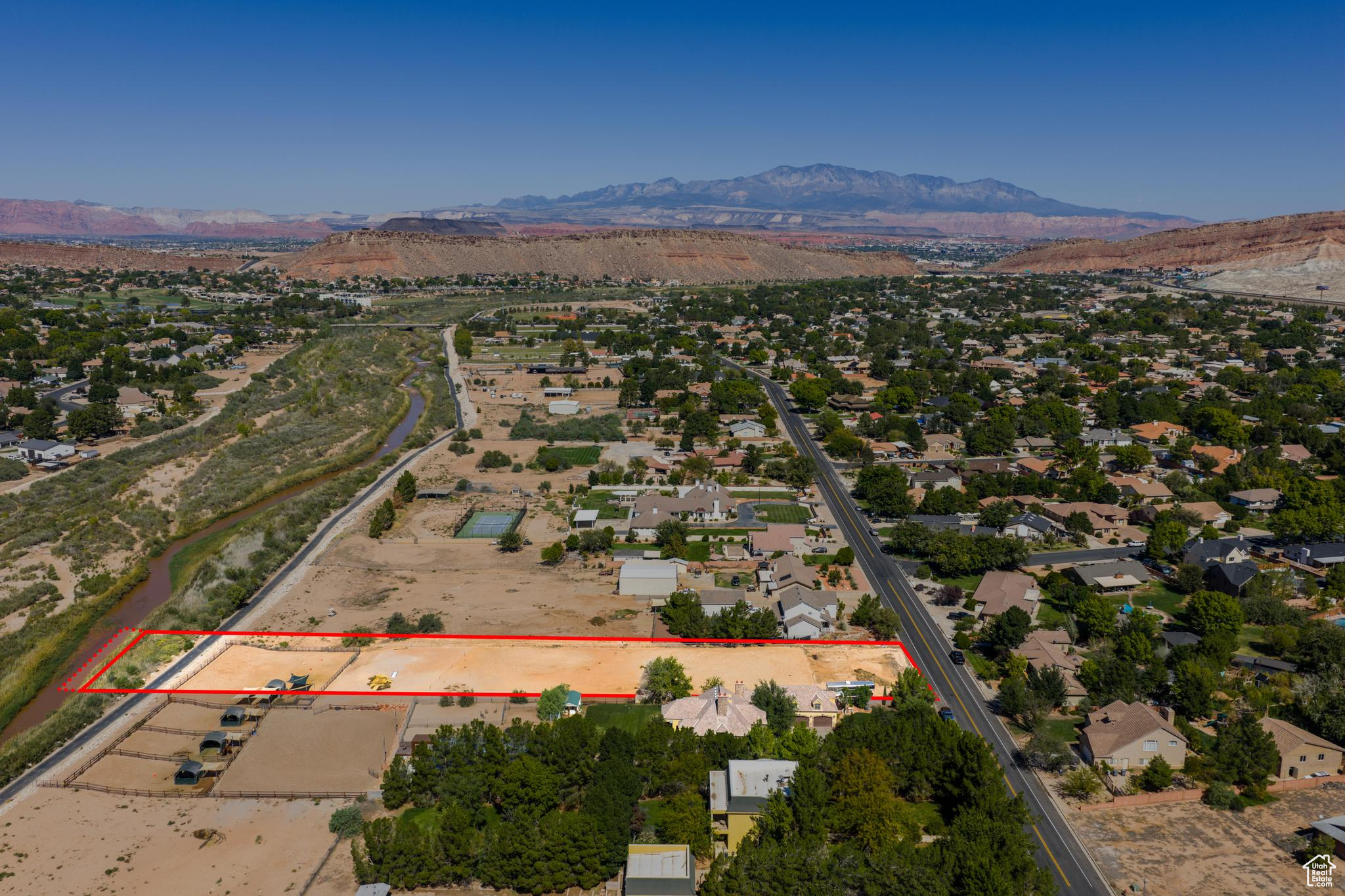 main property photo 25