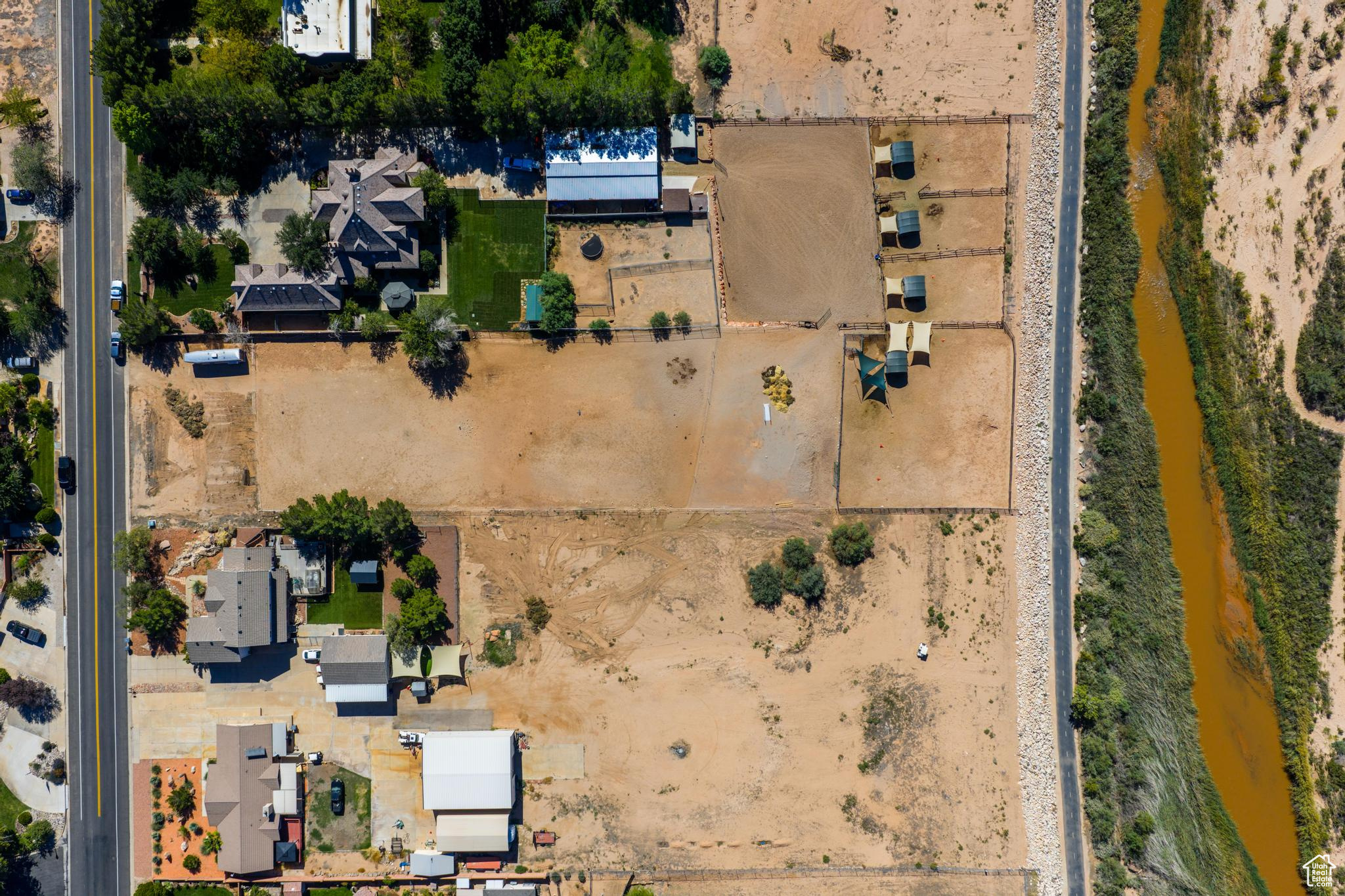 main property photo 7
