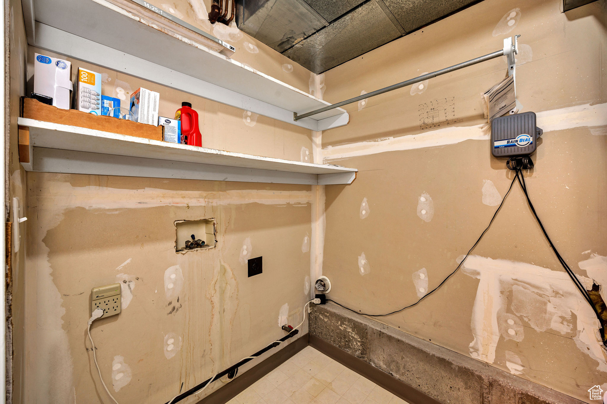 main property photo 20