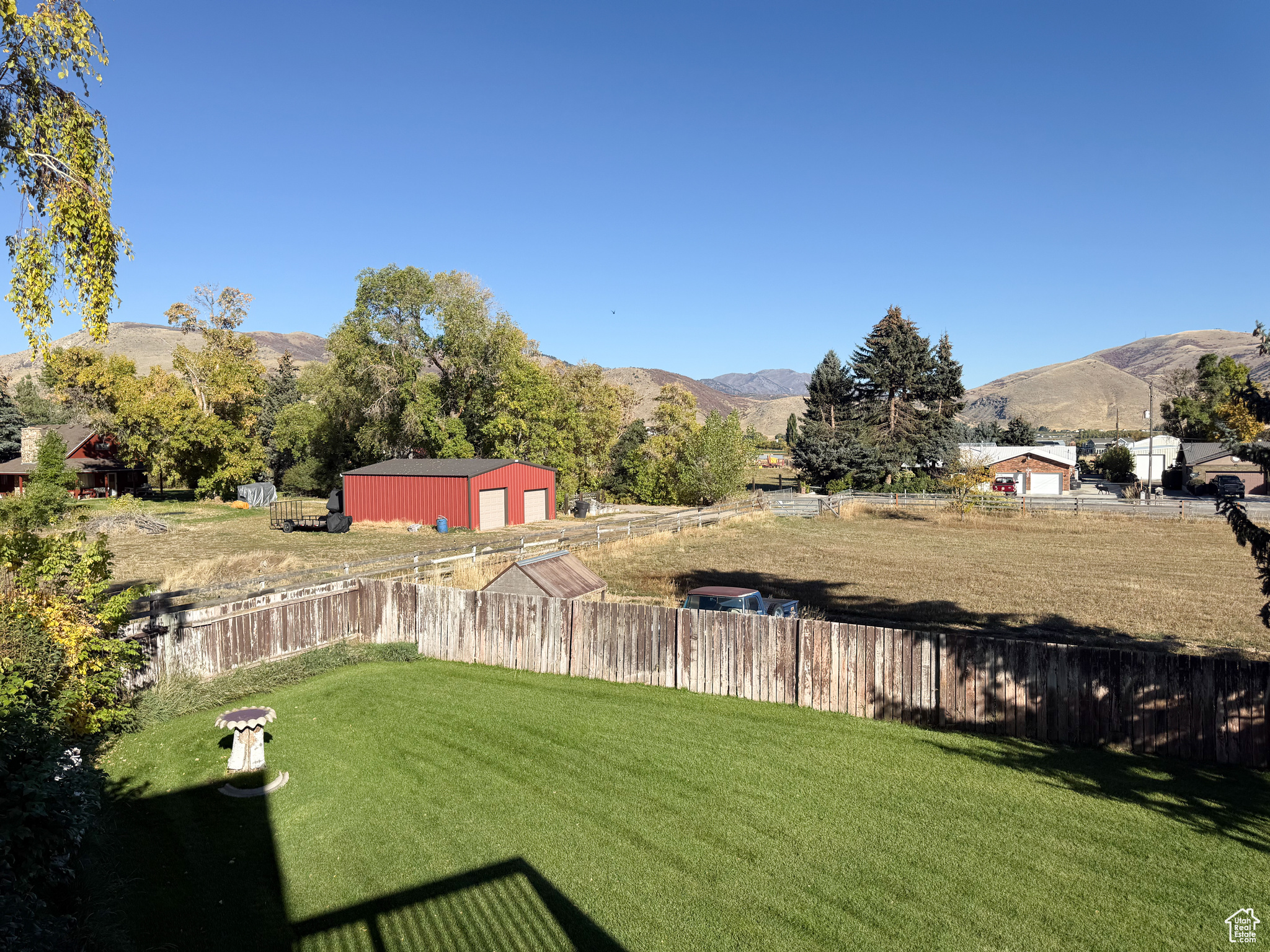 main property photo 38