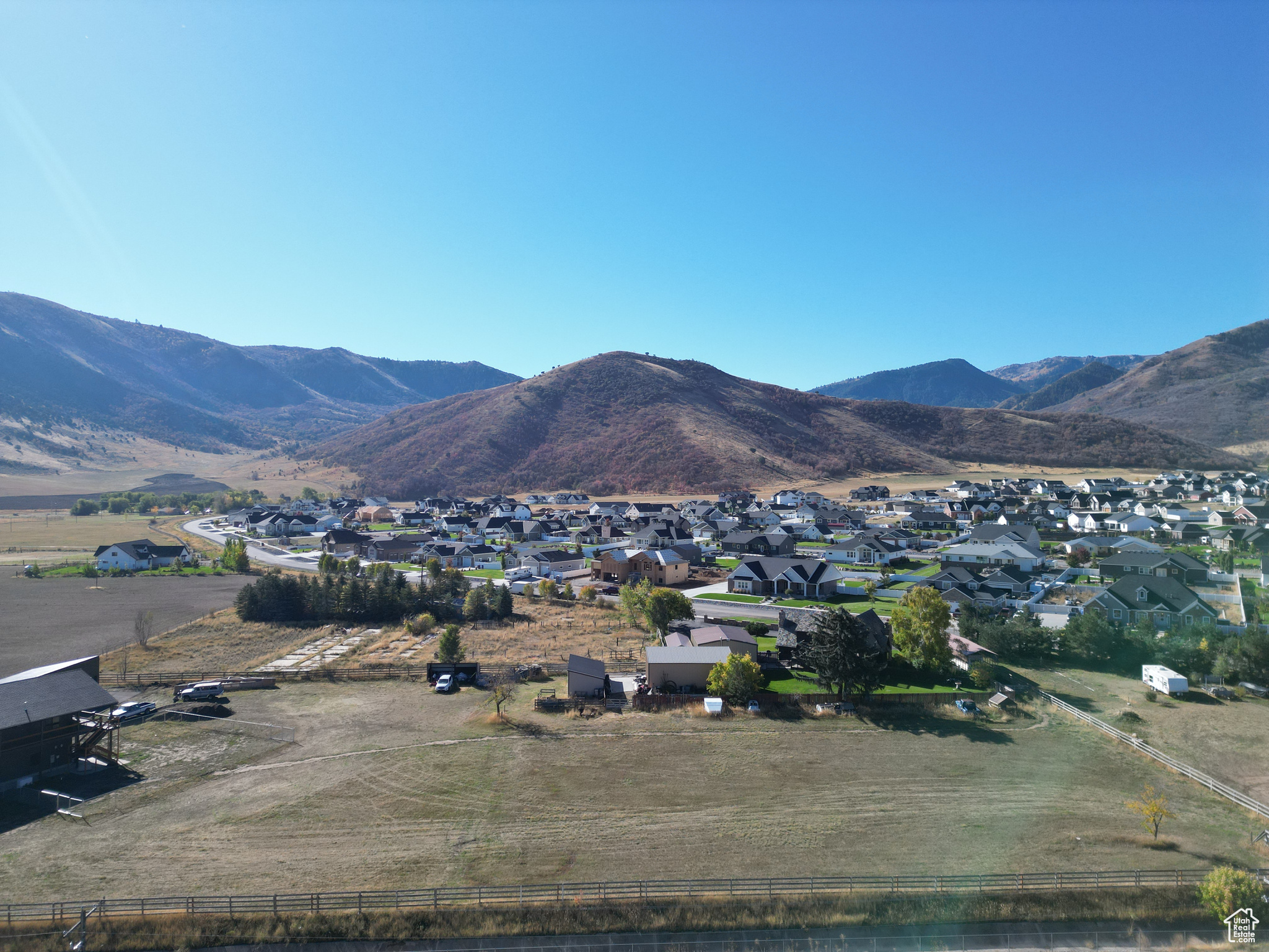 main property photo 44