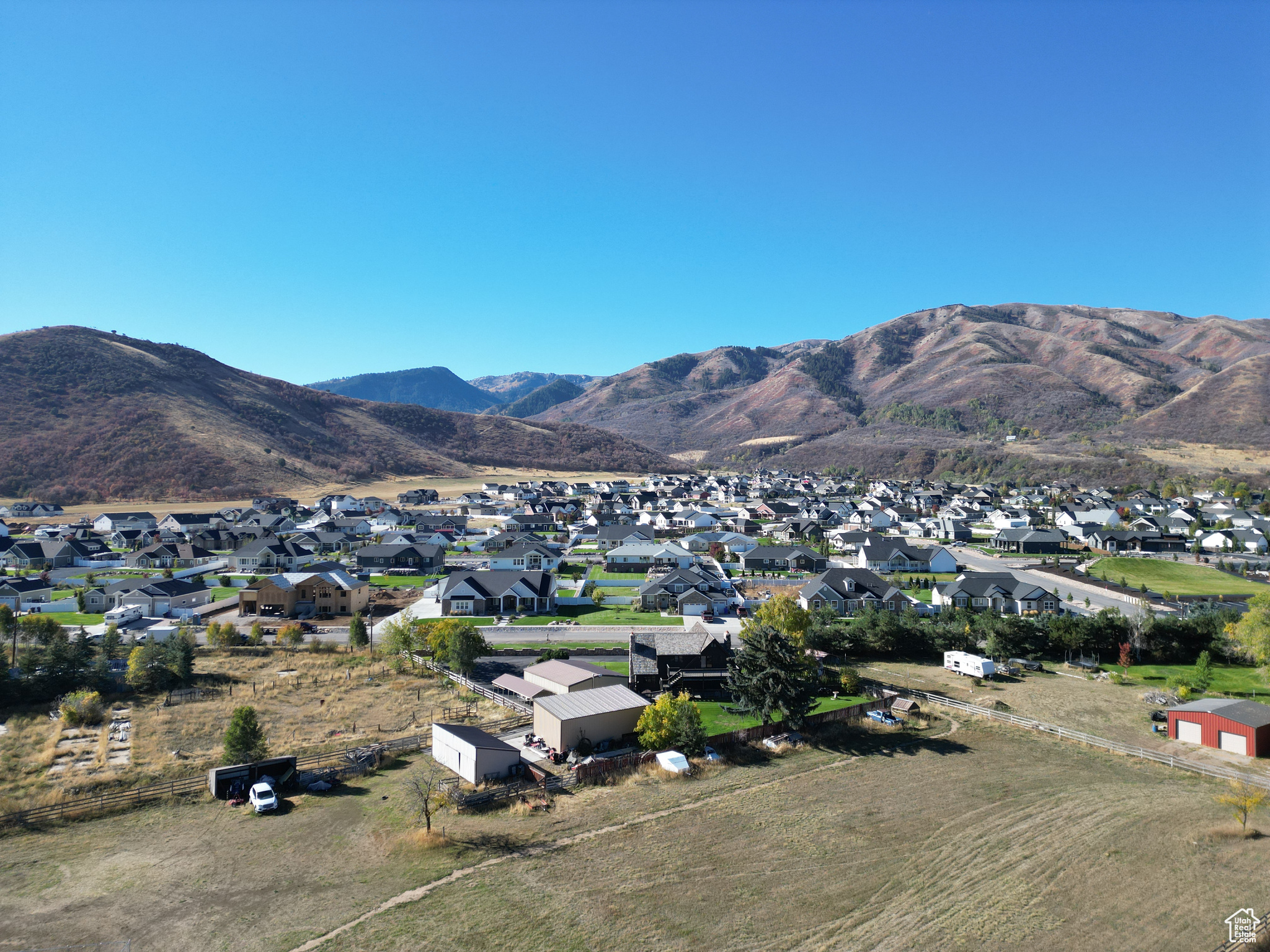 main property photo 45