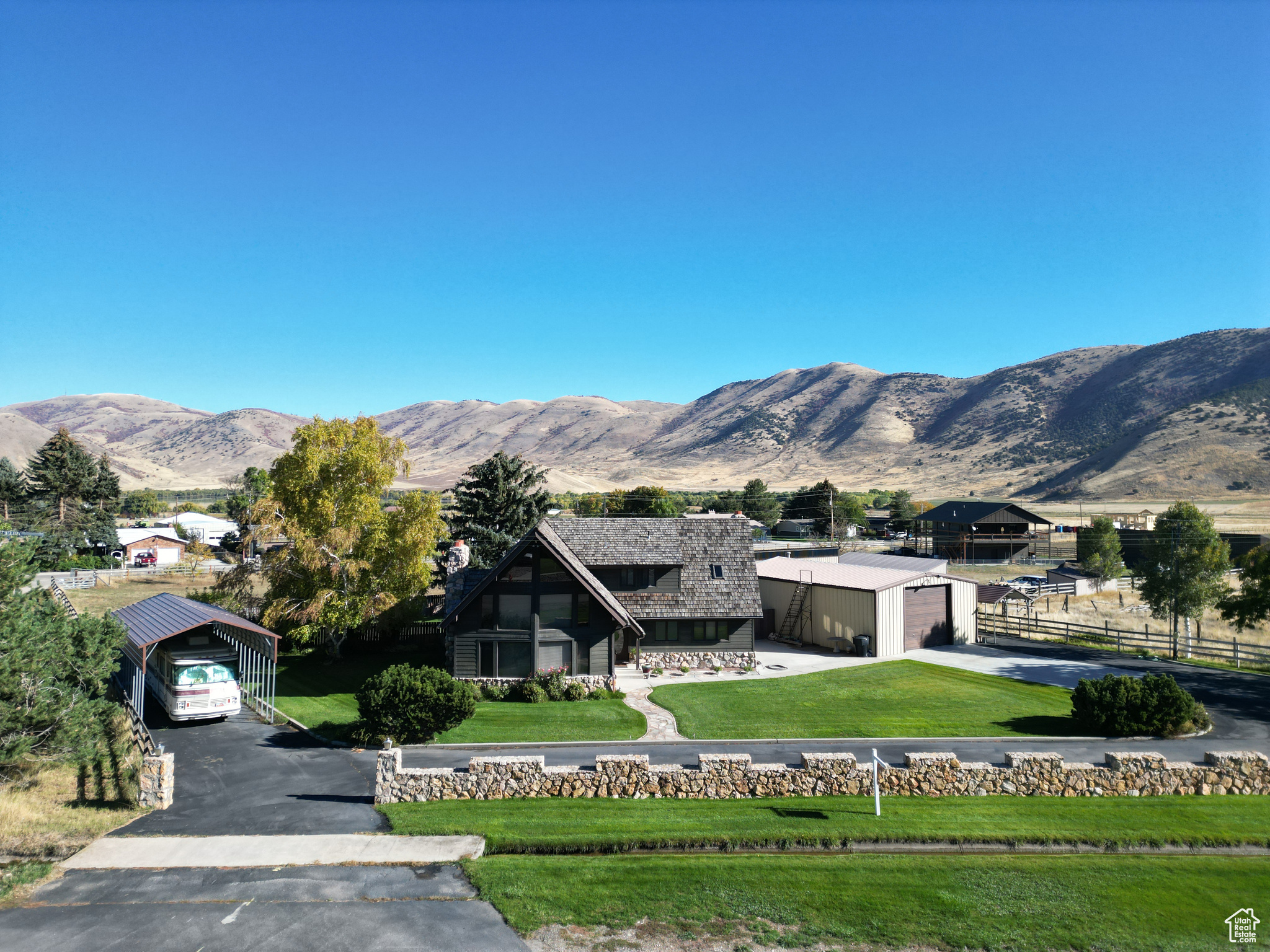 main property photo 47