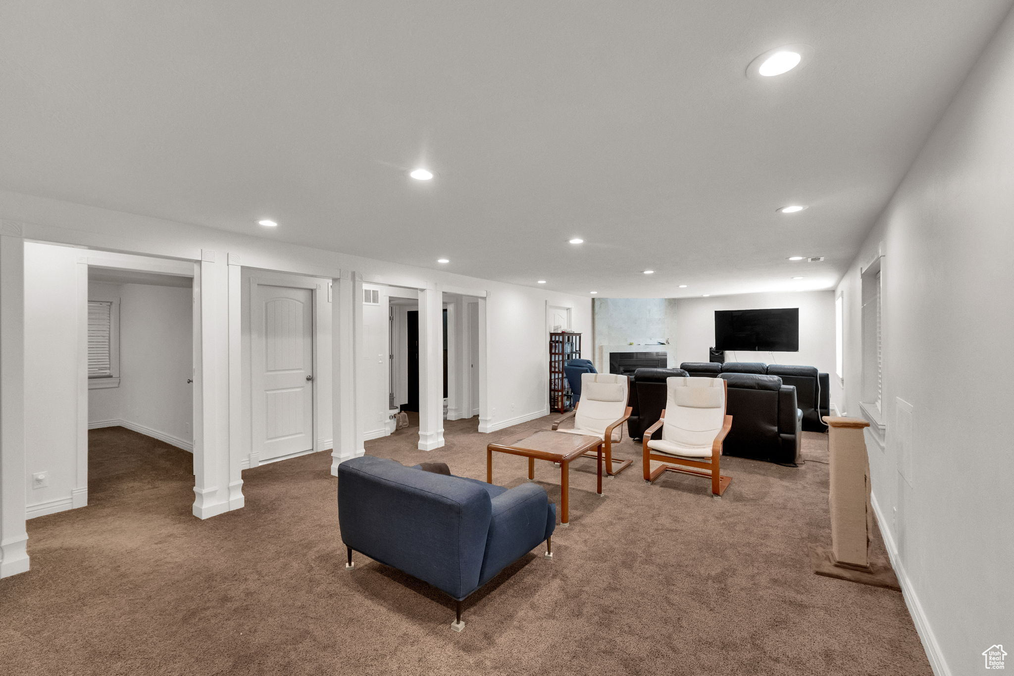 property viewer photo 23