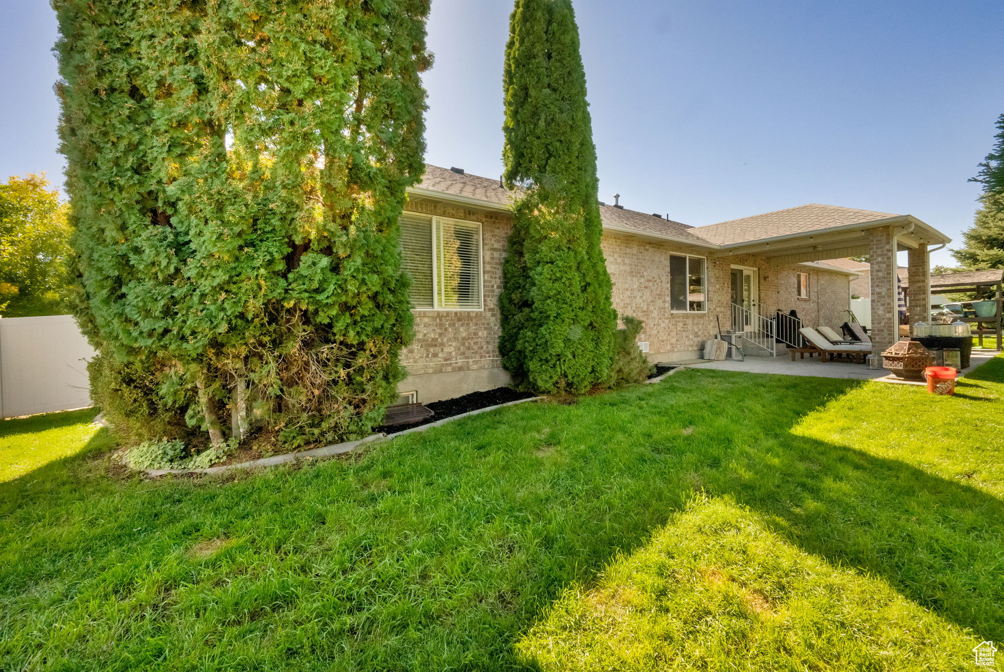 property viewer photo 4