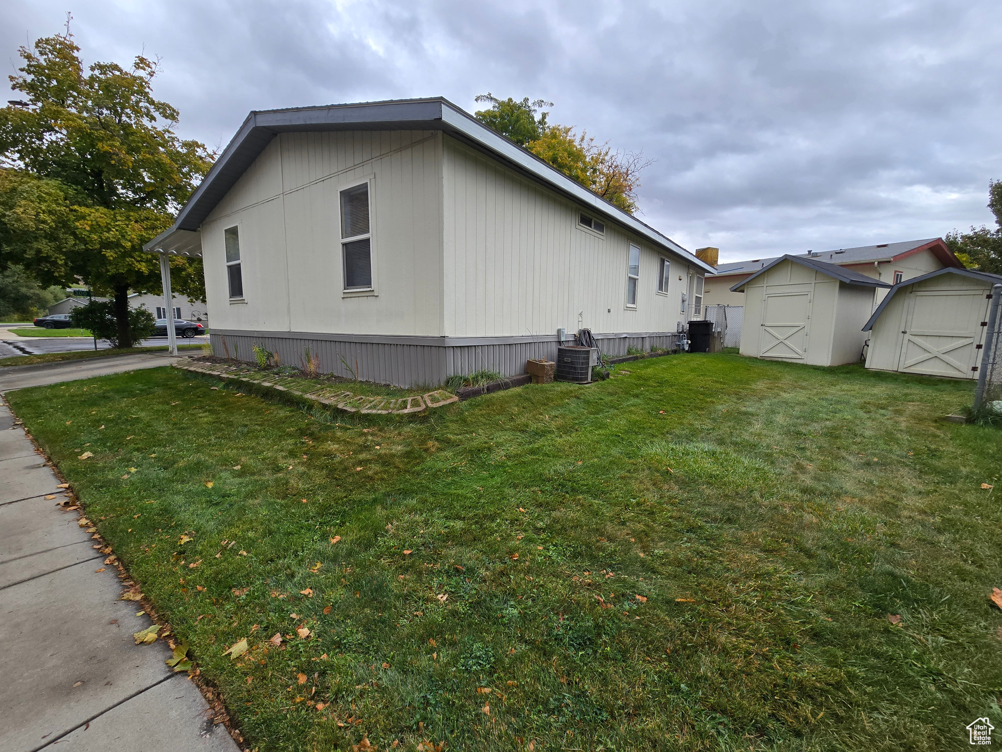 main property photo 24