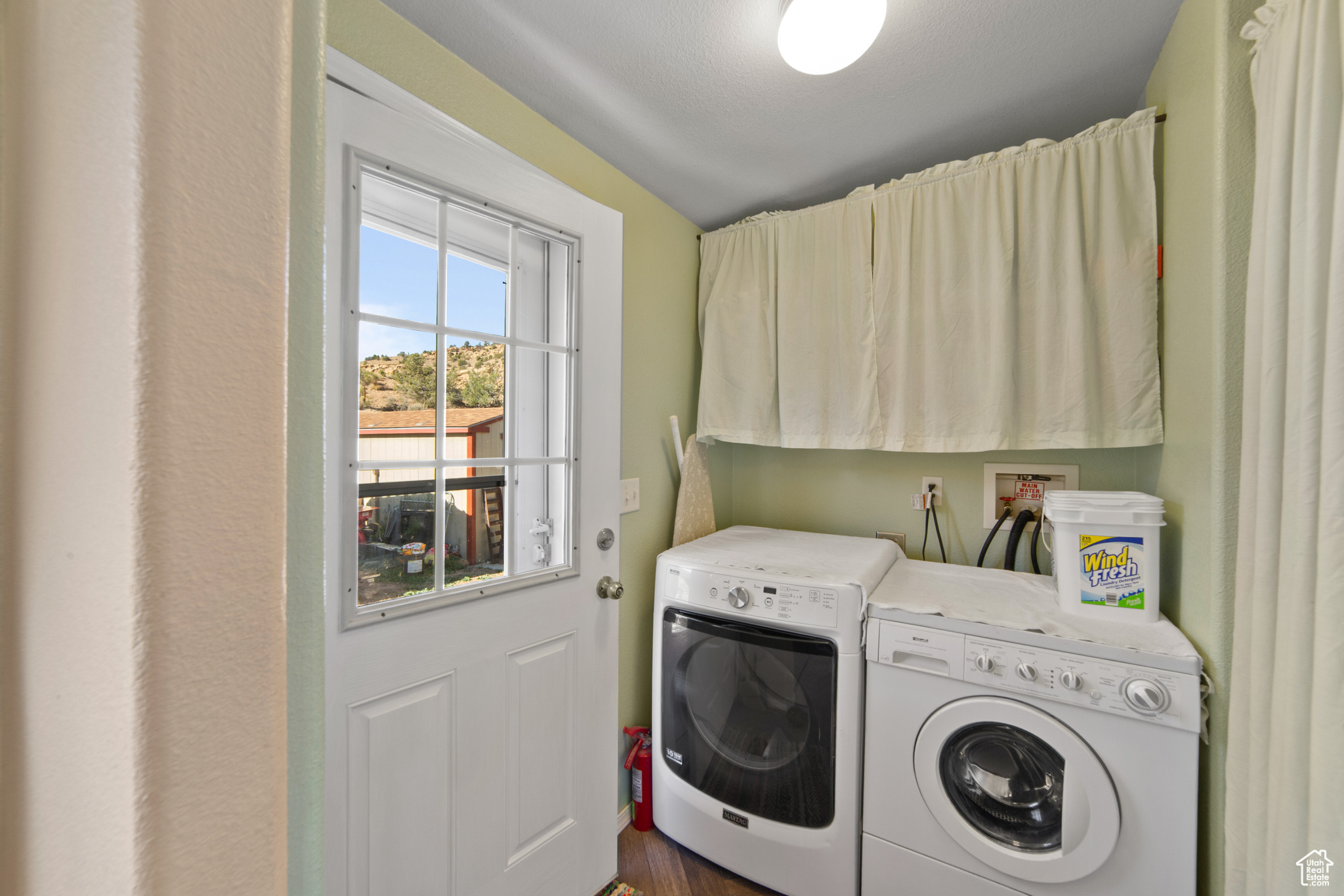 main property photo 20