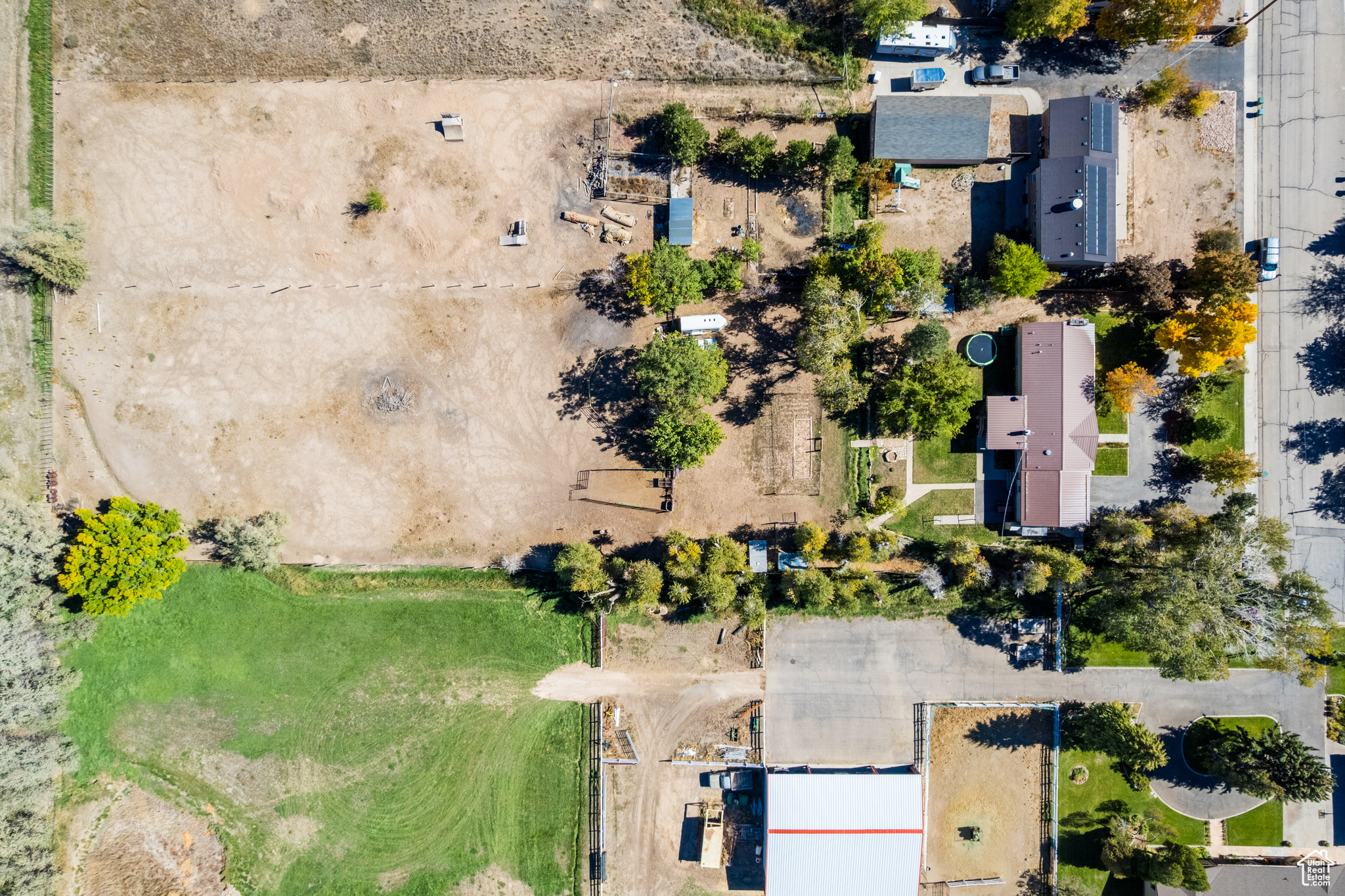 main property photo 47