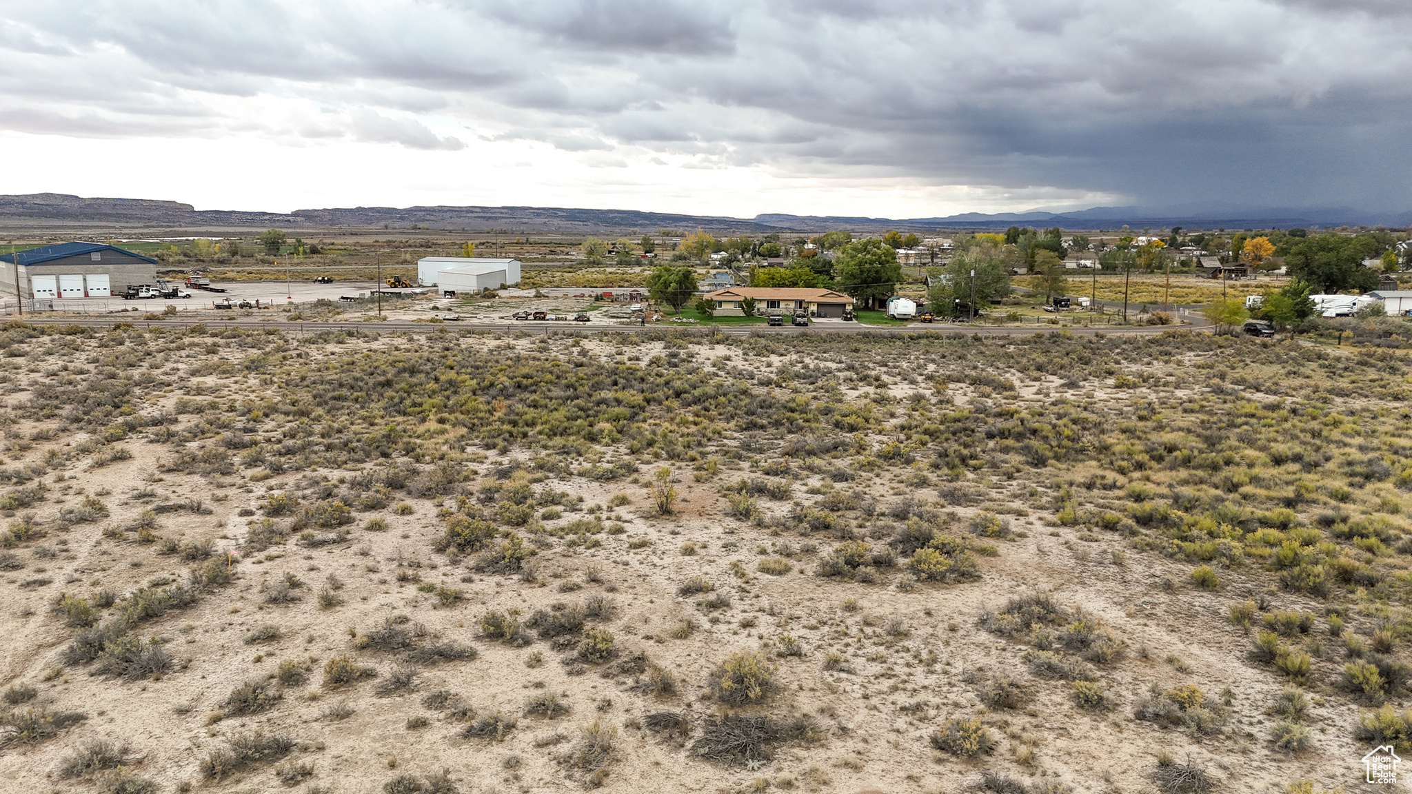 main property photo 12