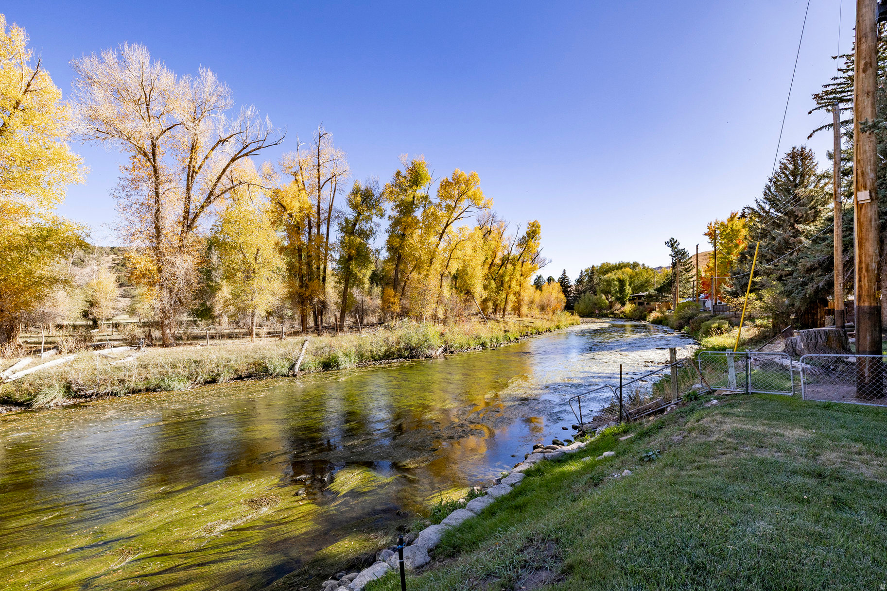 main property photo 11