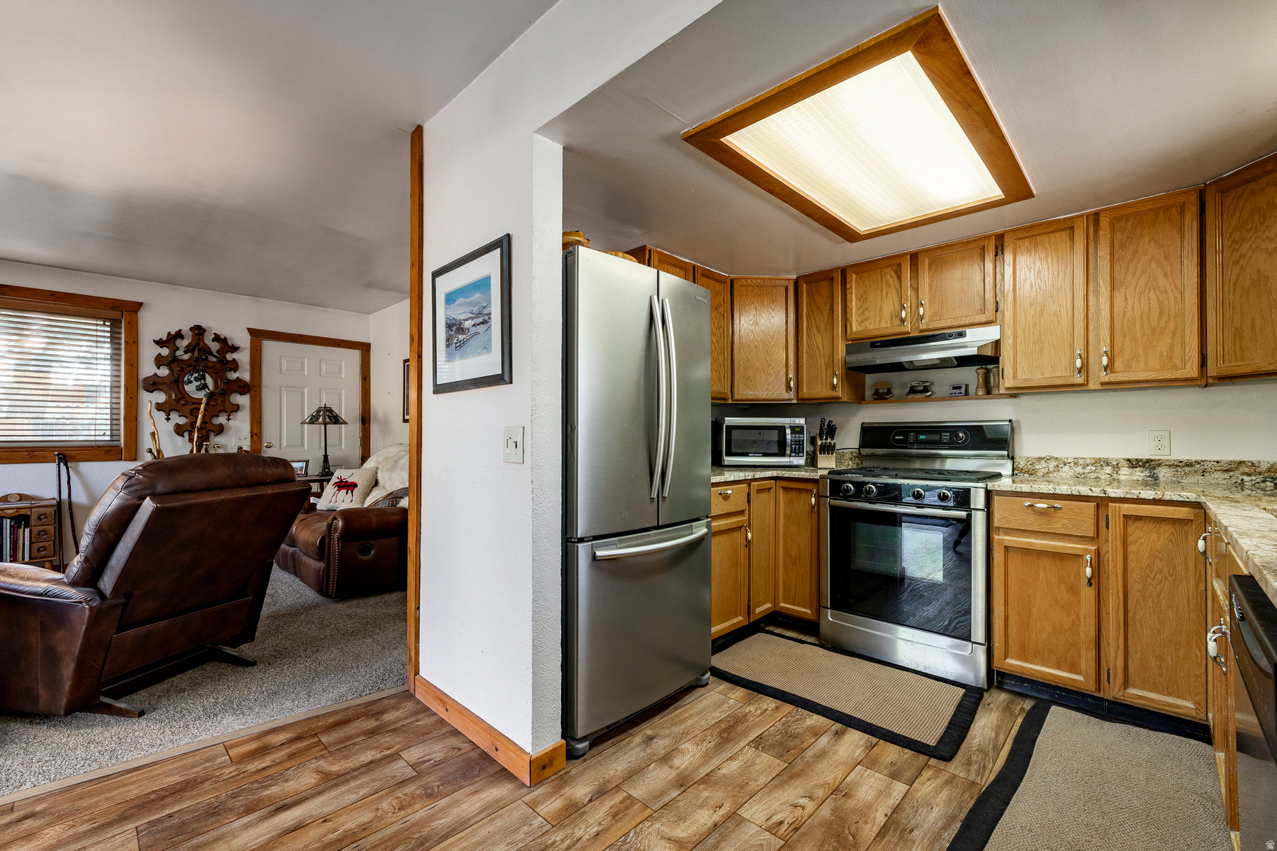 main property photo 20