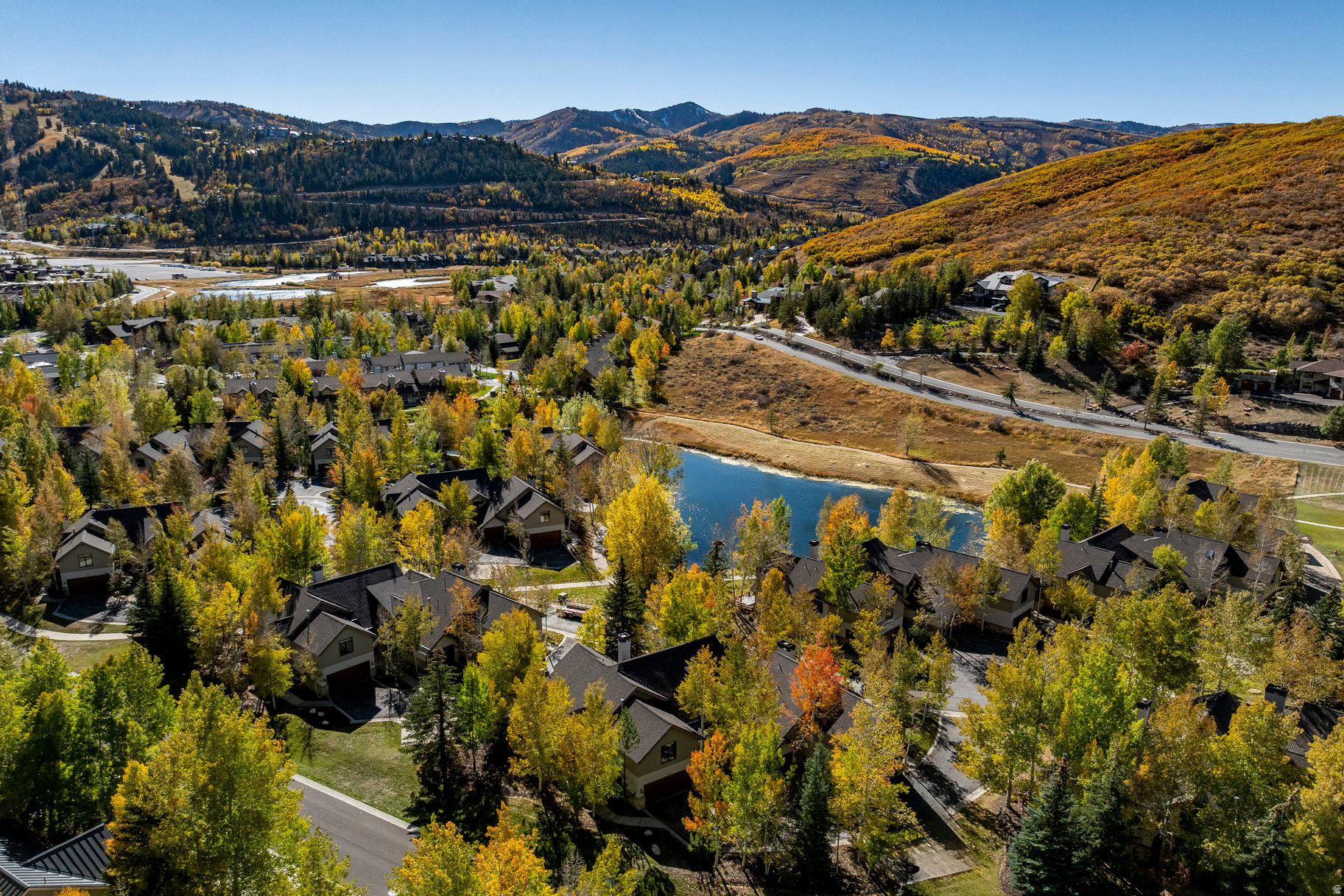 main property photo 50