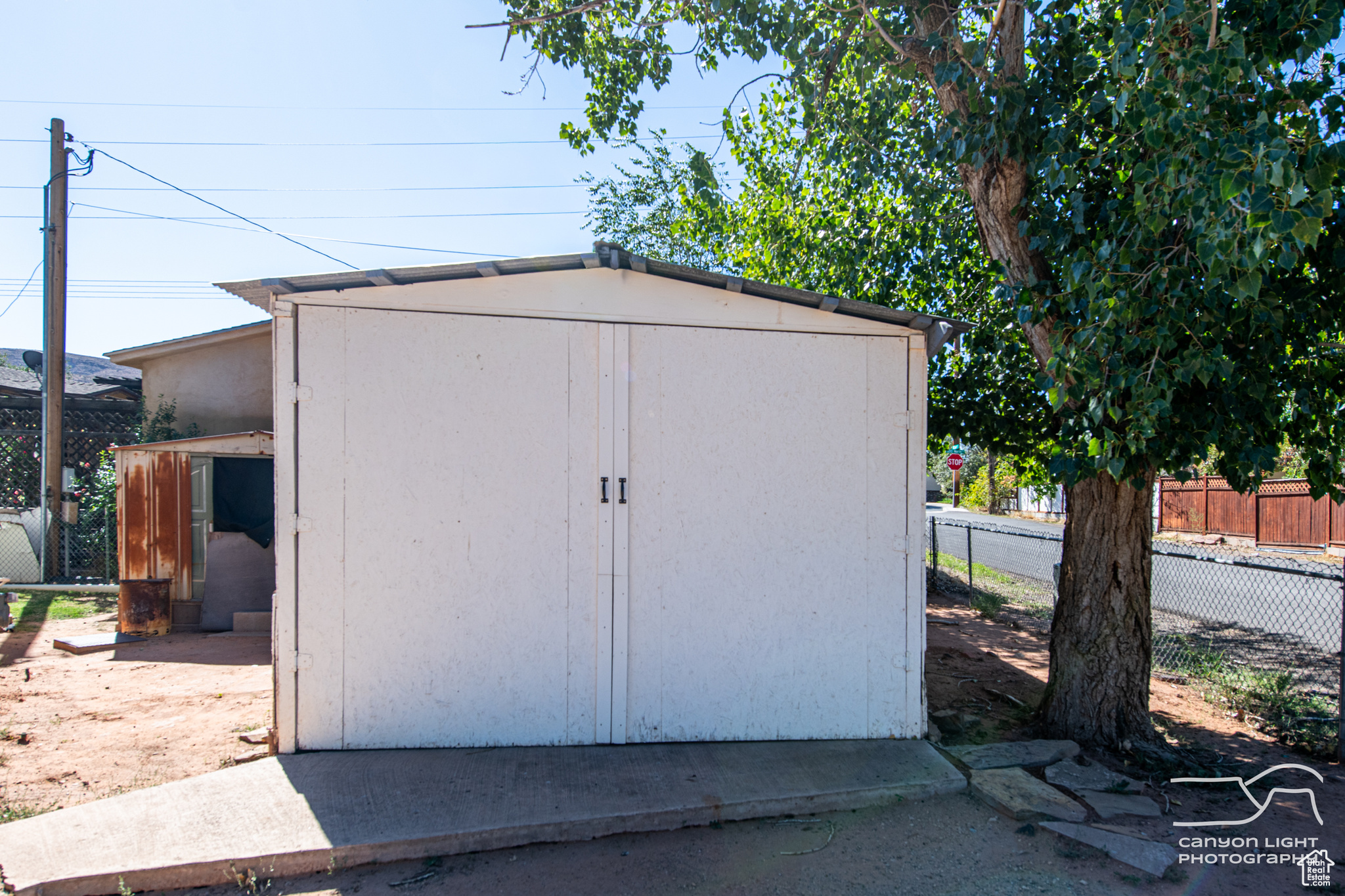 main property photo 8