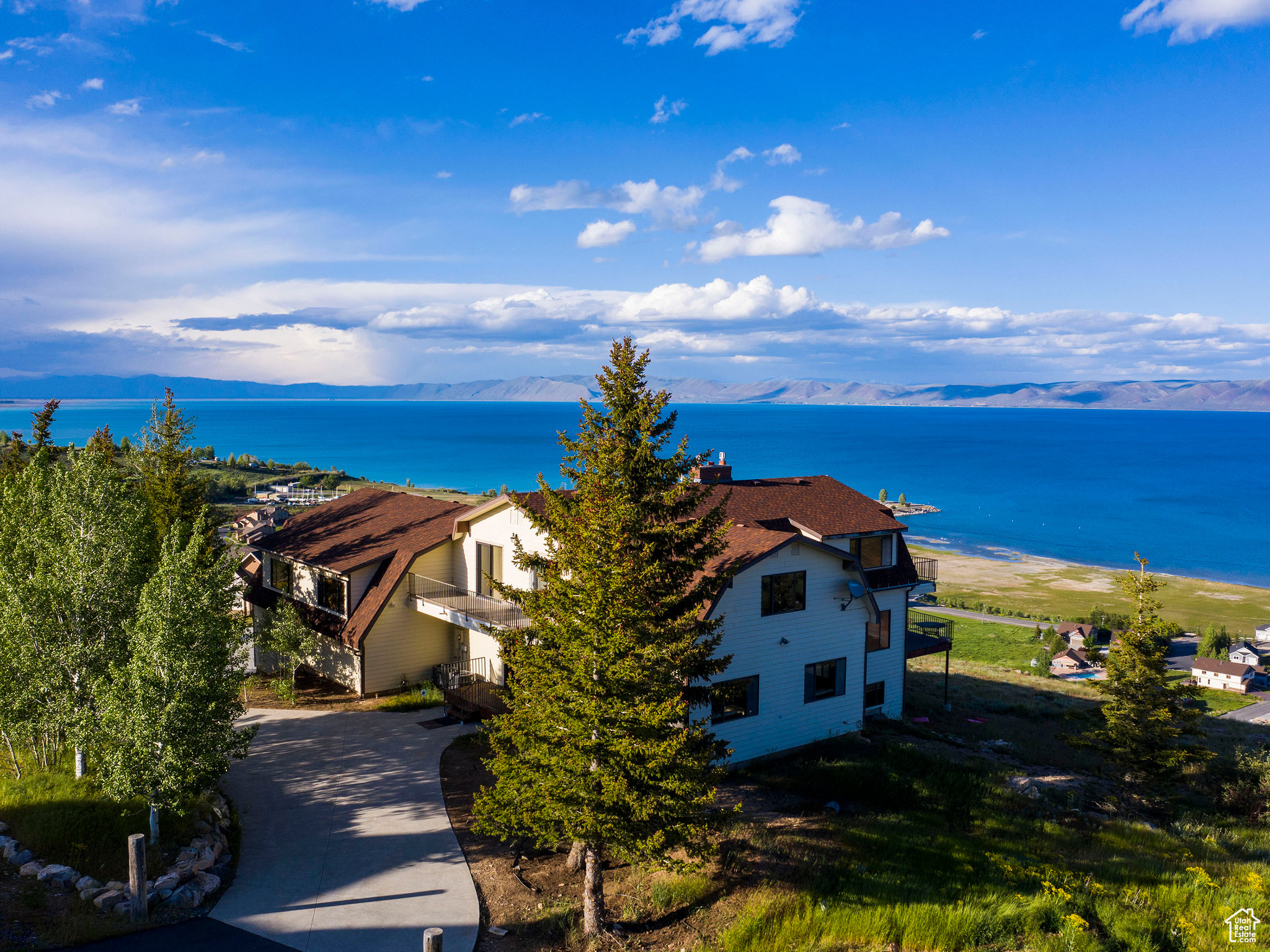 main property photo 64