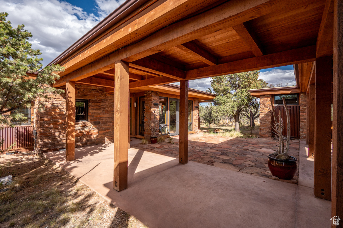main property photo 51