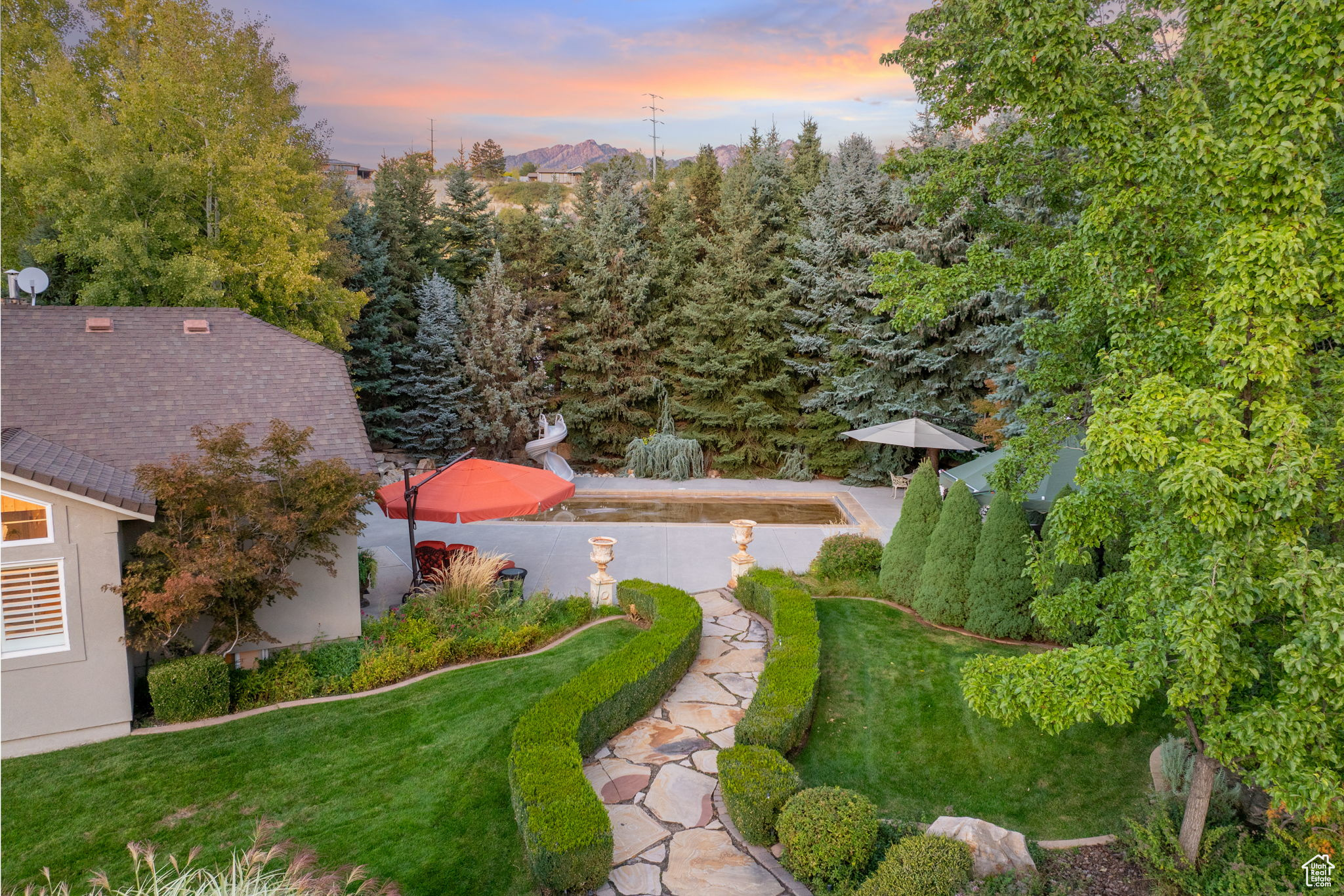 main property photo 118