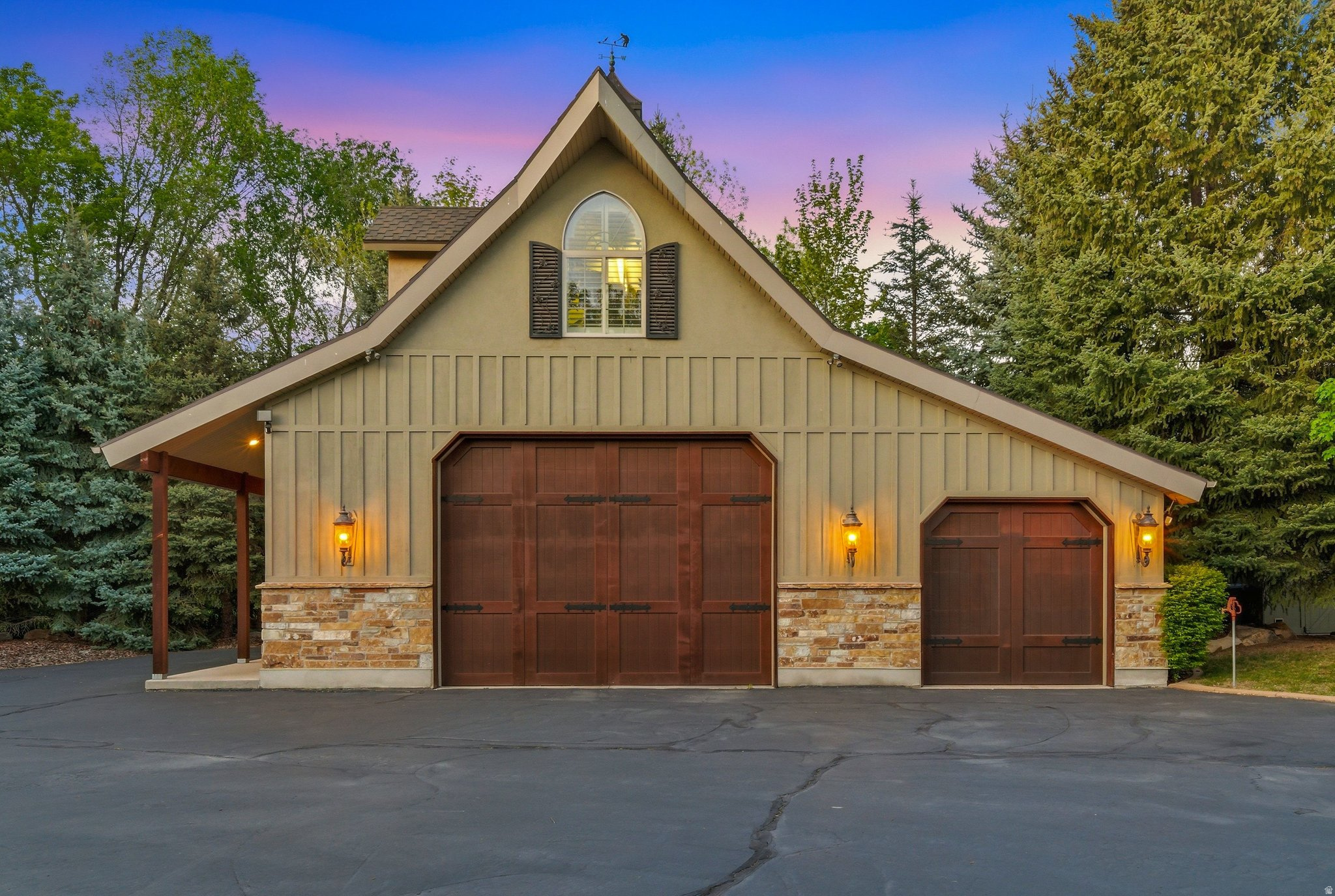 main property photo 125