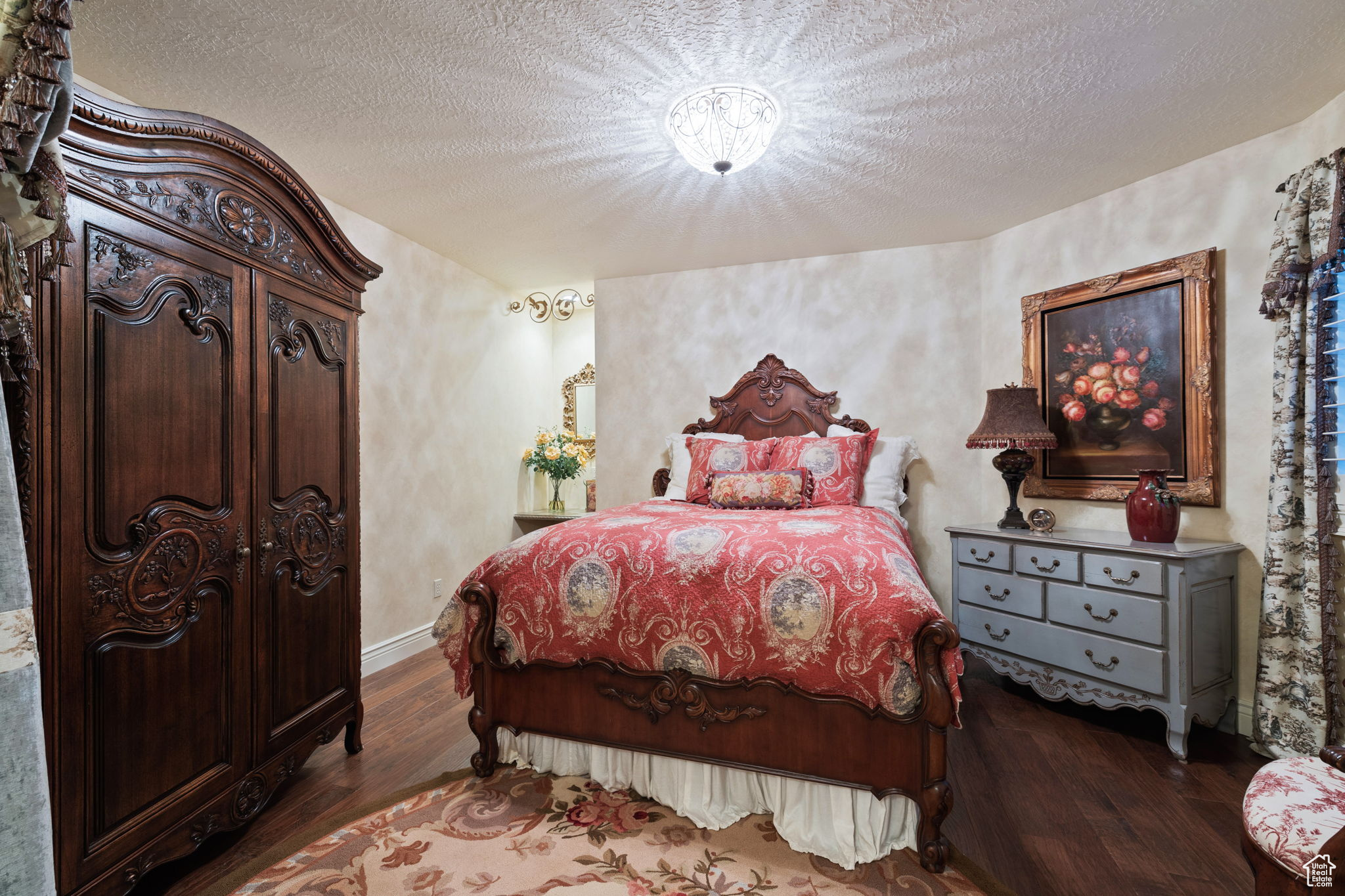 main property photo 54