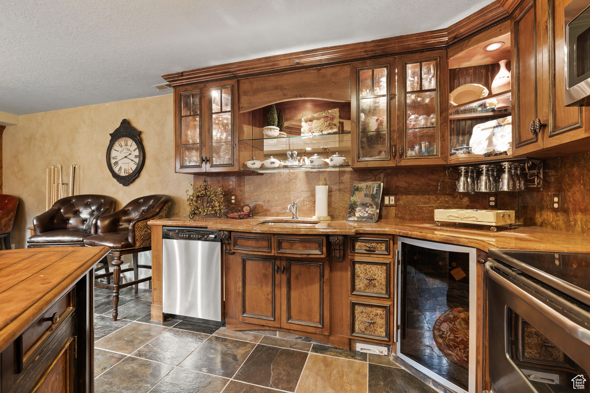 main property photo 57