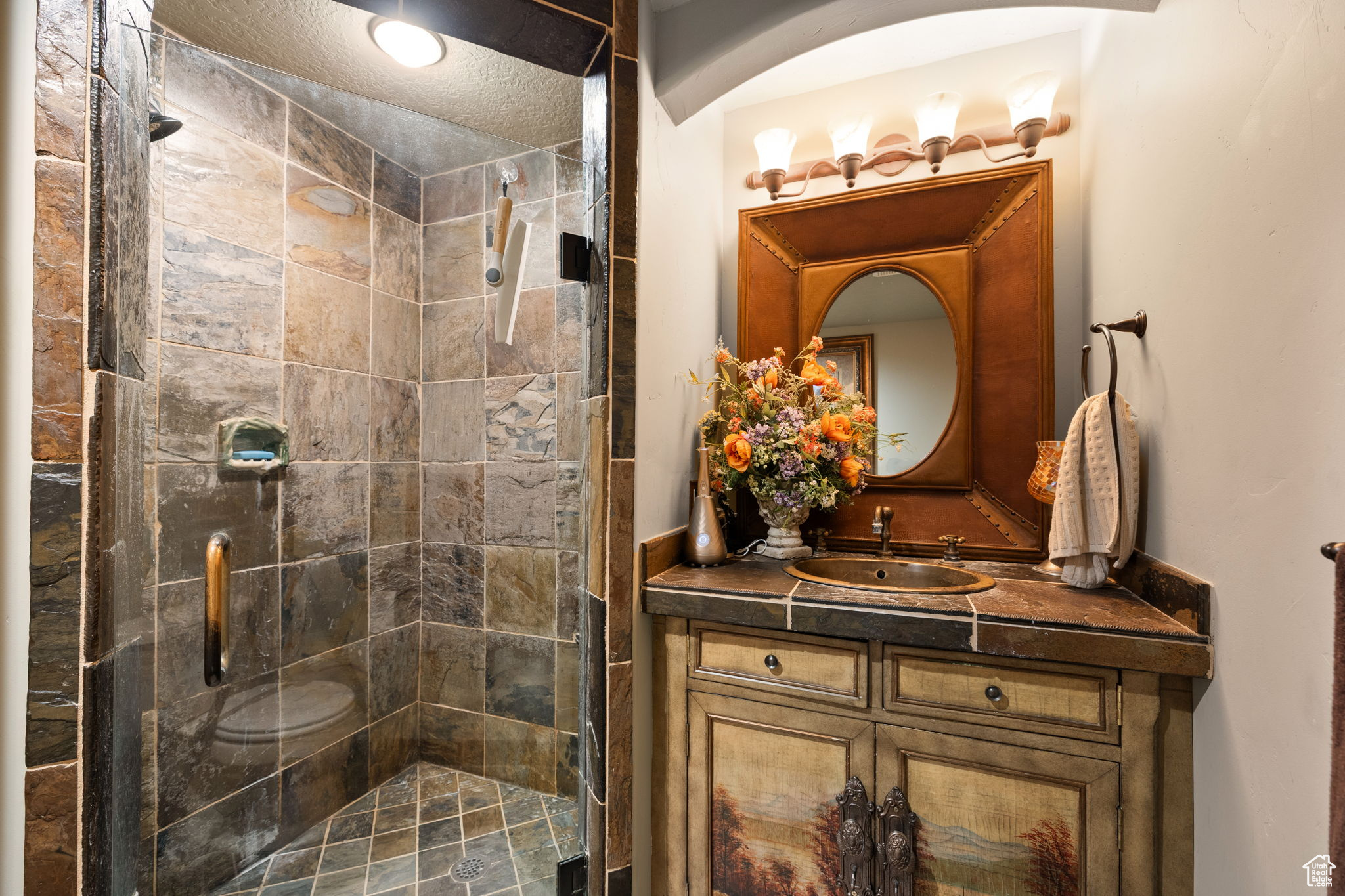 main property photo 64