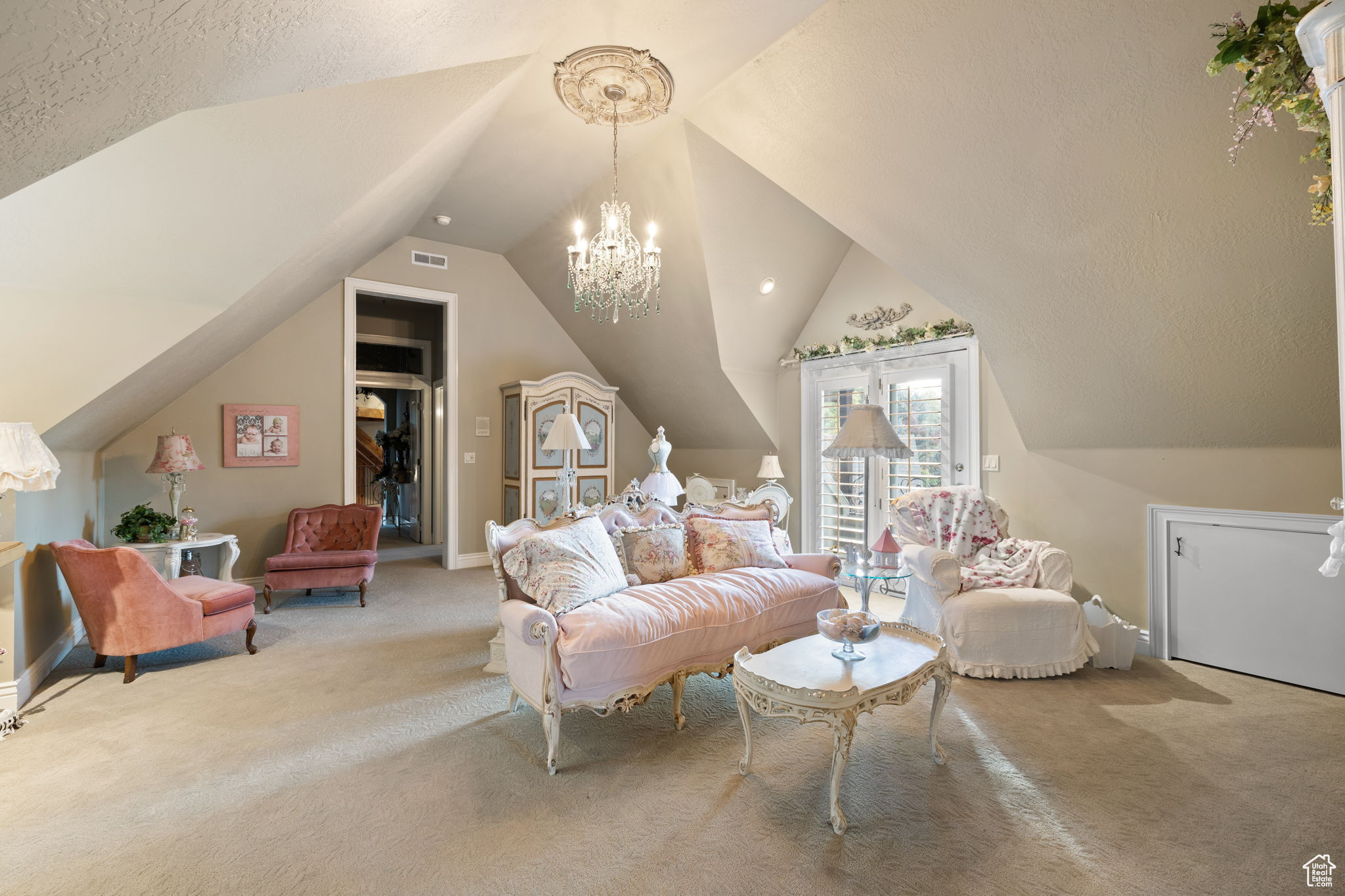 main property photo 74