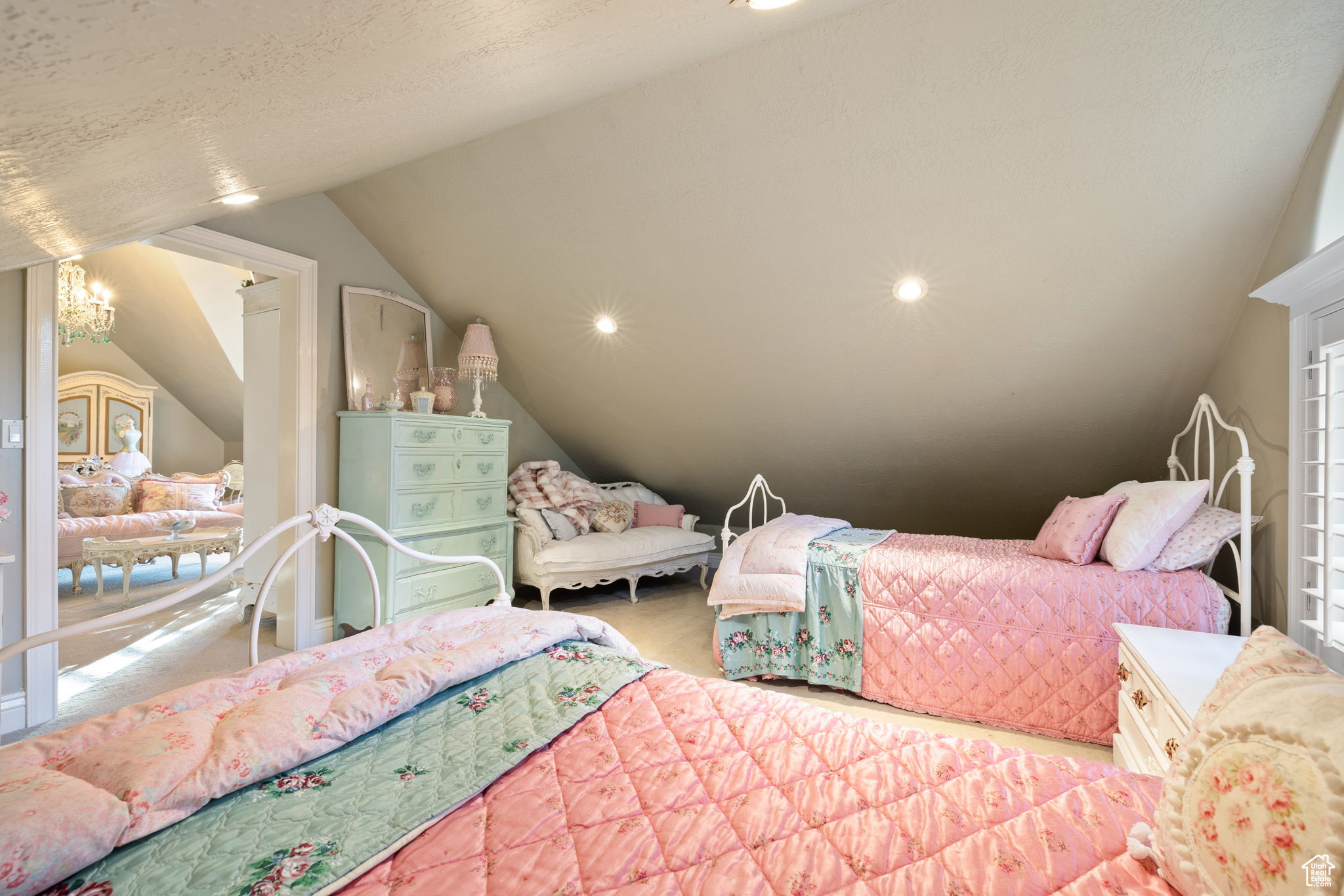 main property photo 77