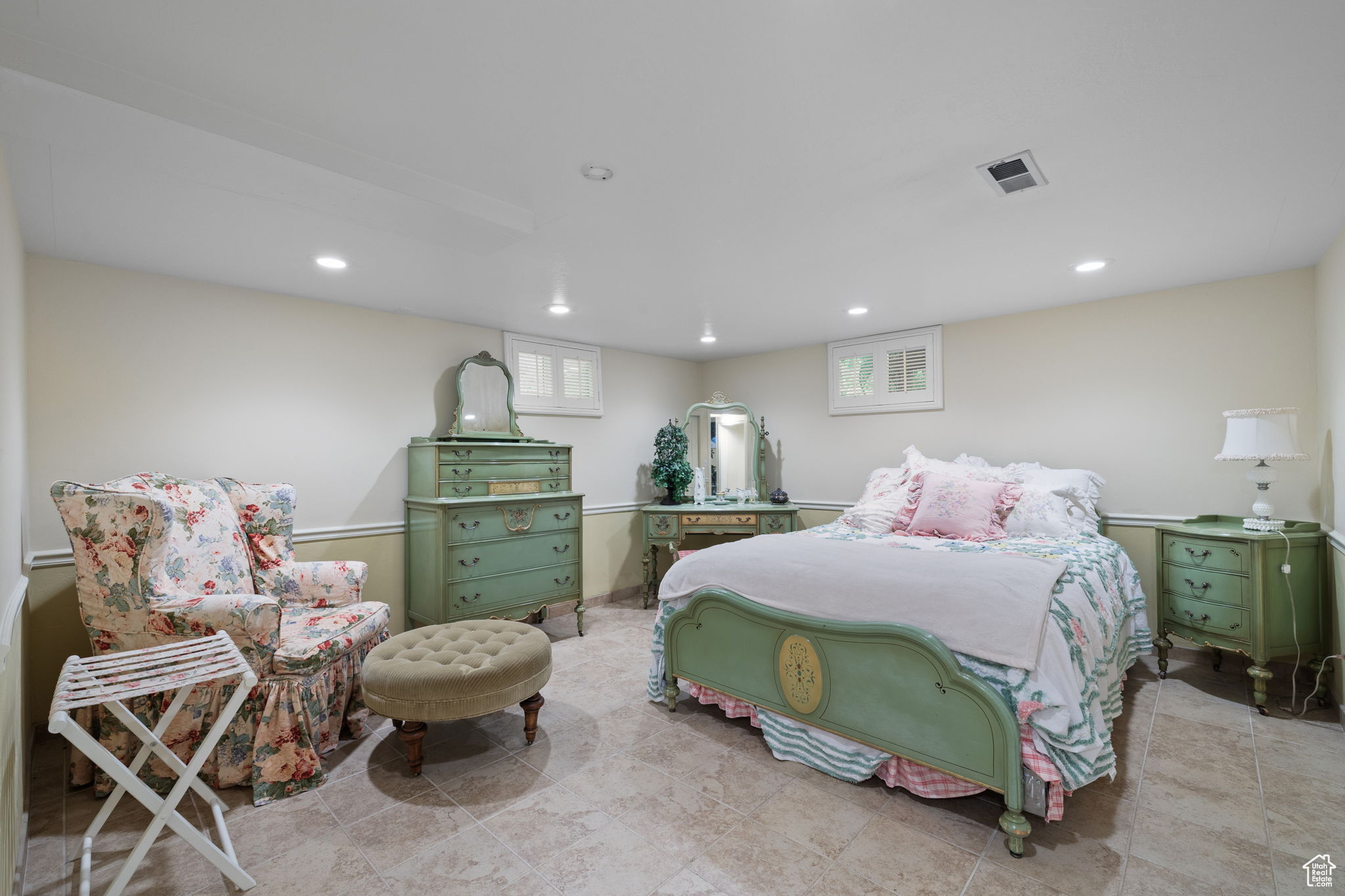 main property photo 93
