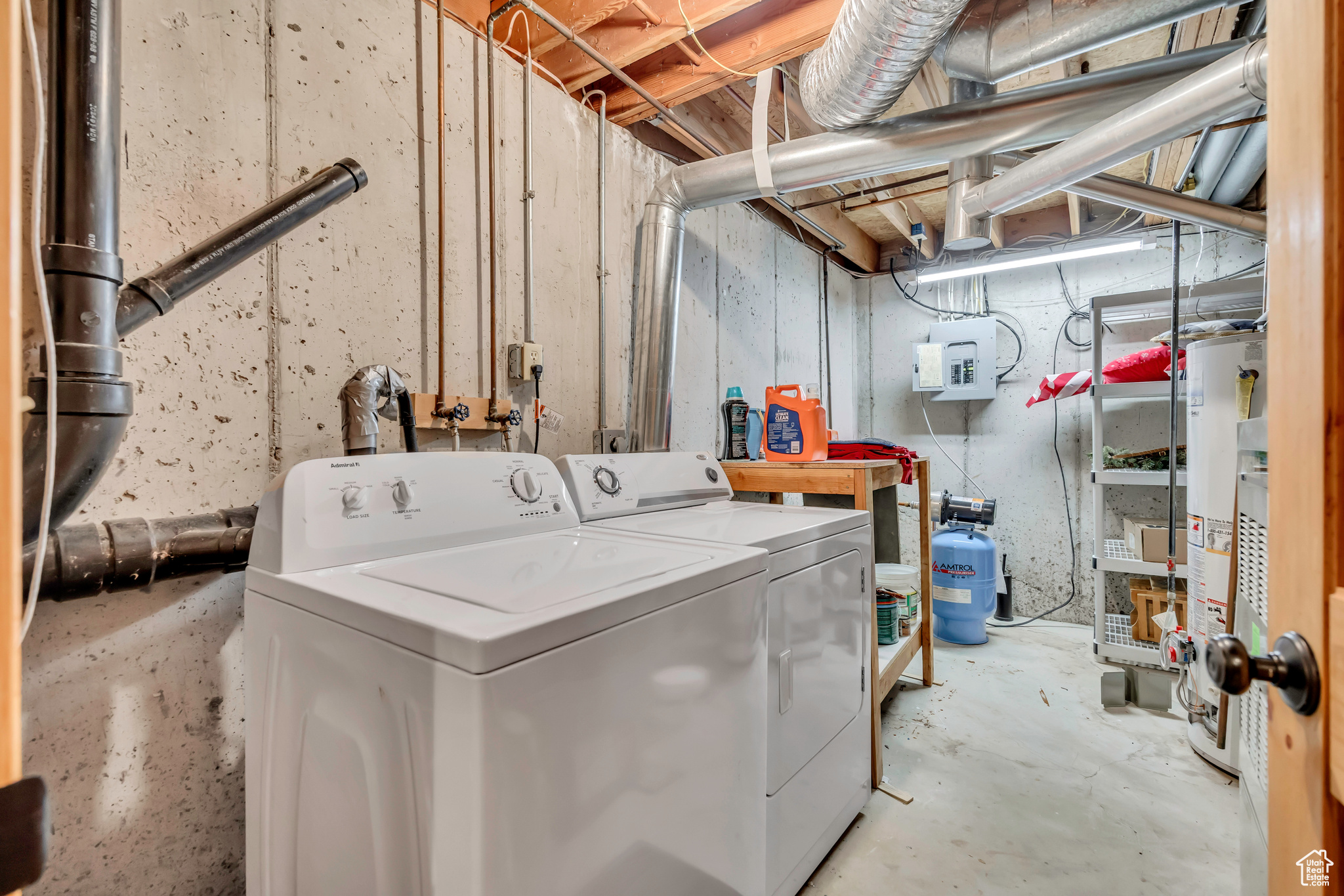 main property photo 24