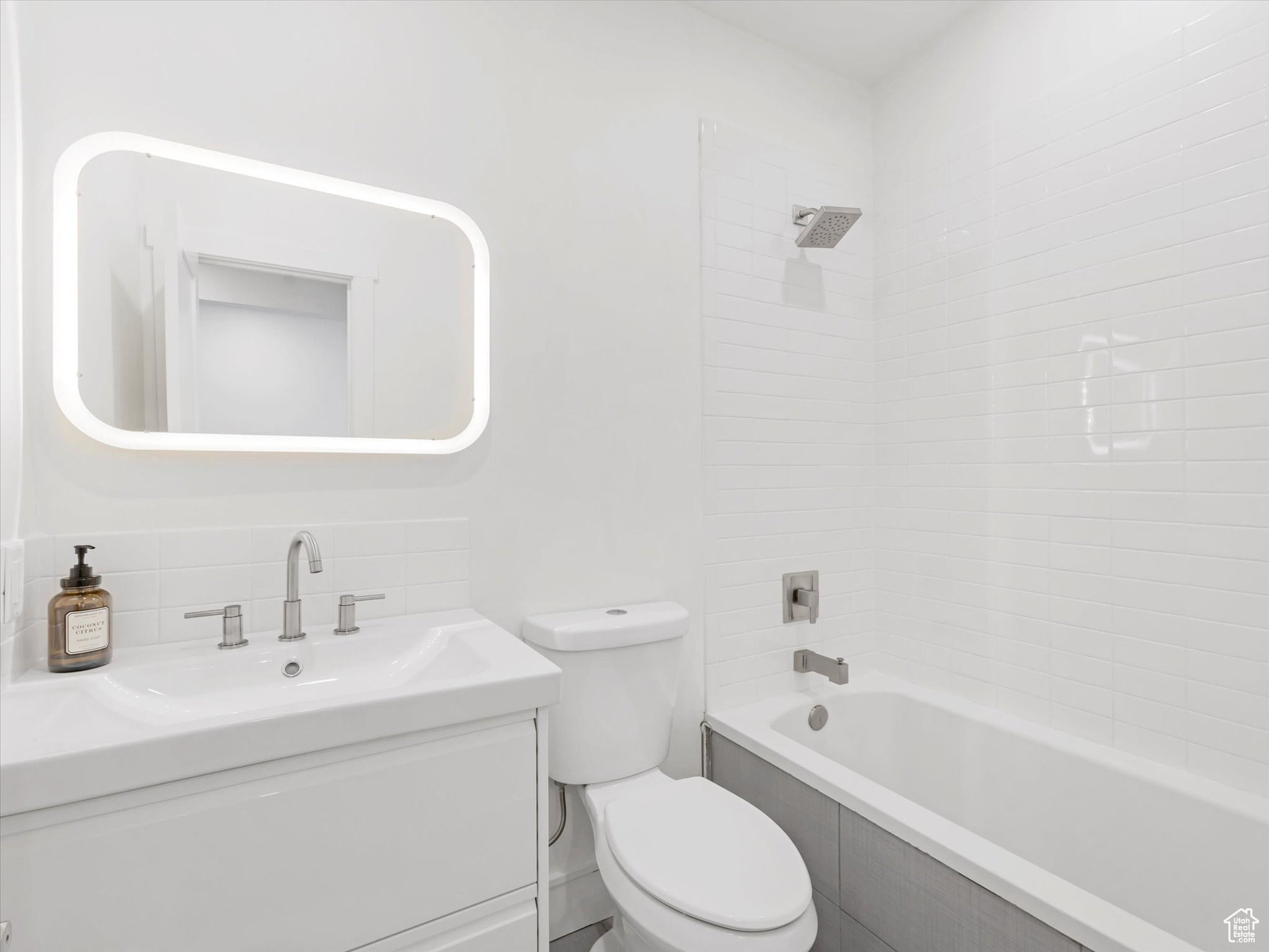 property viewer photo 11