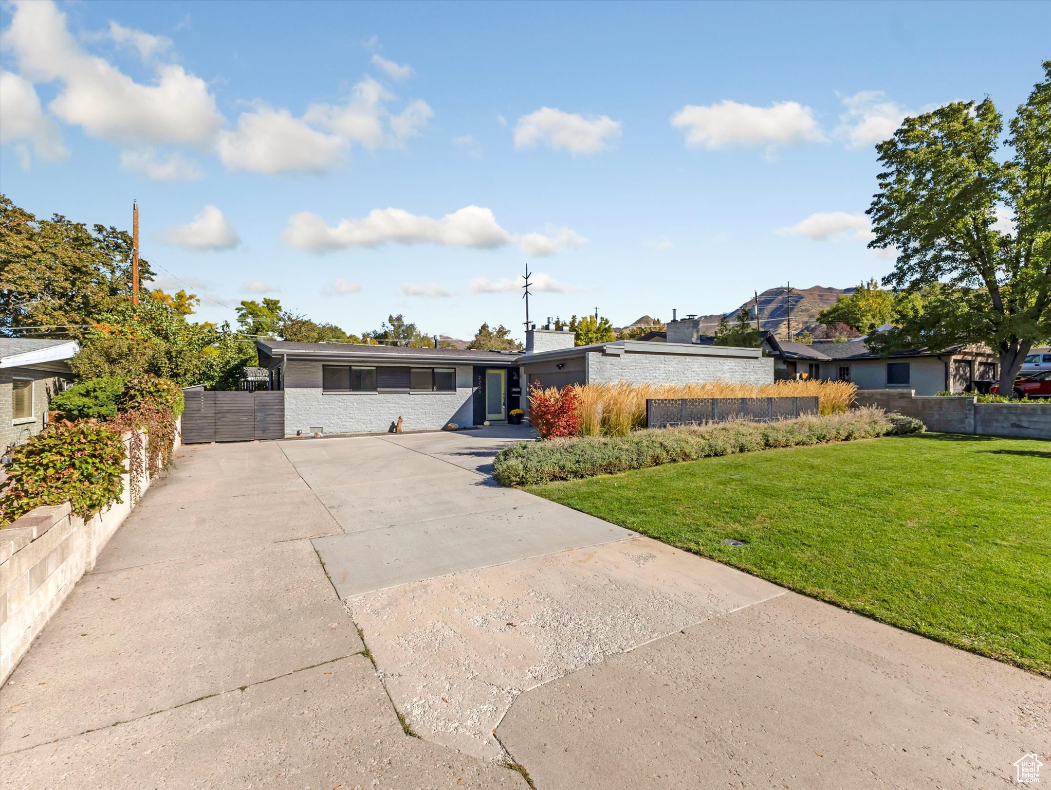property viewer photo 24