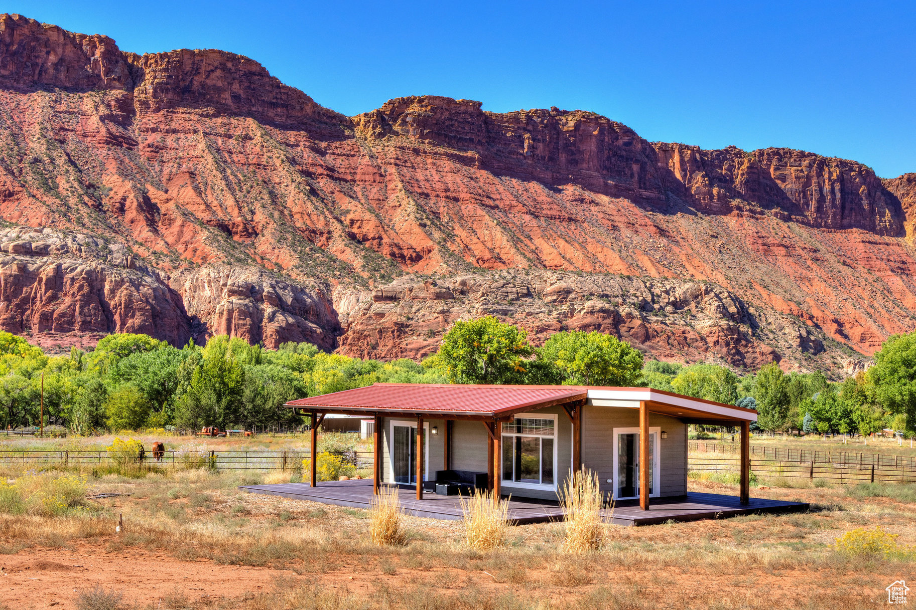 main property photo 26