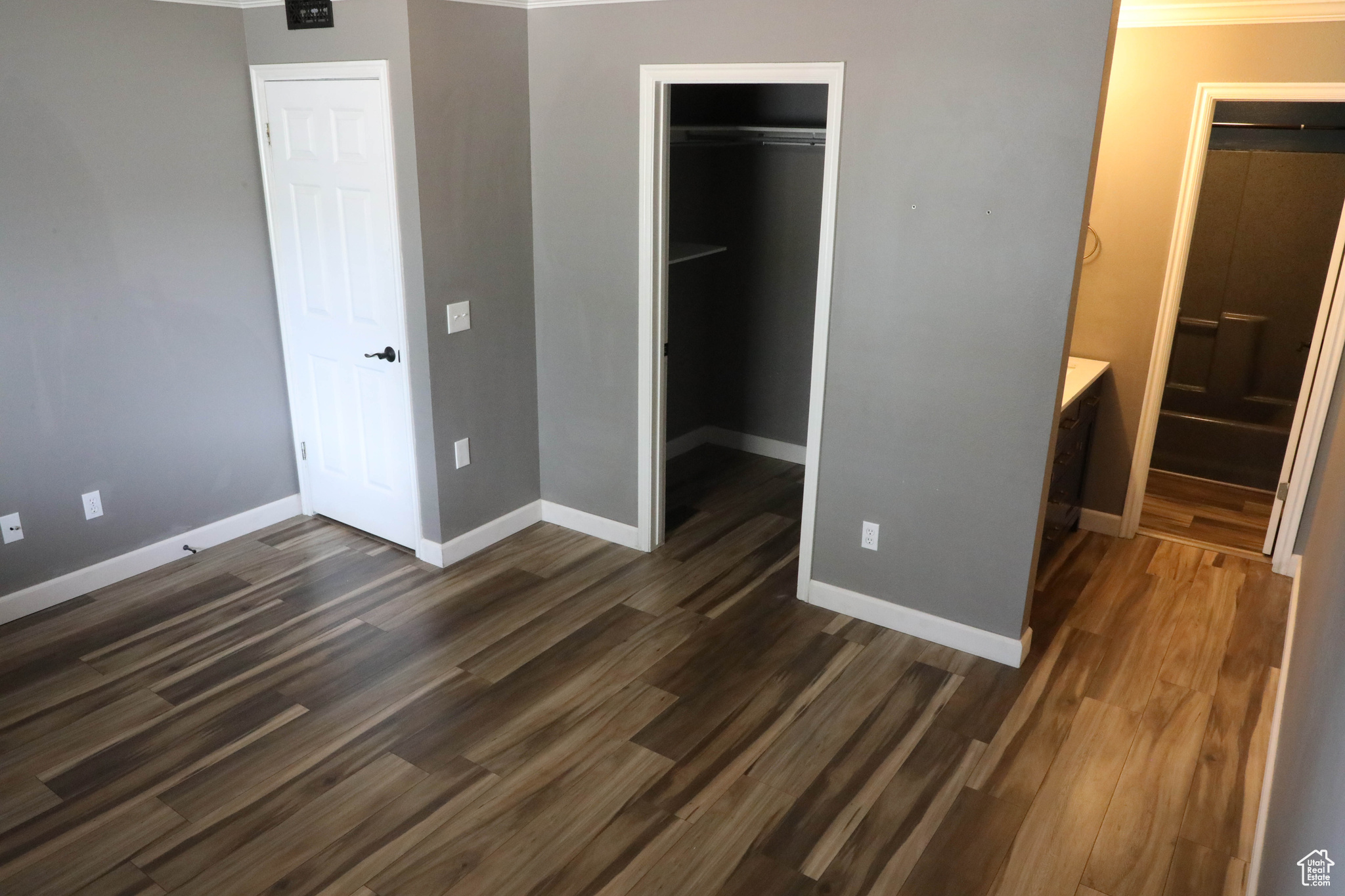 property viewer photo 10