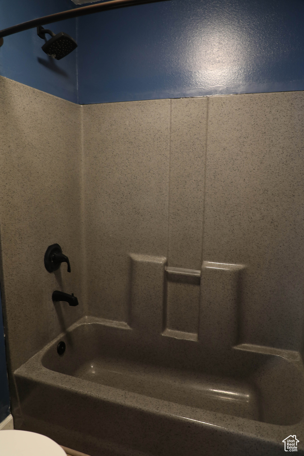 property viewer photo 13