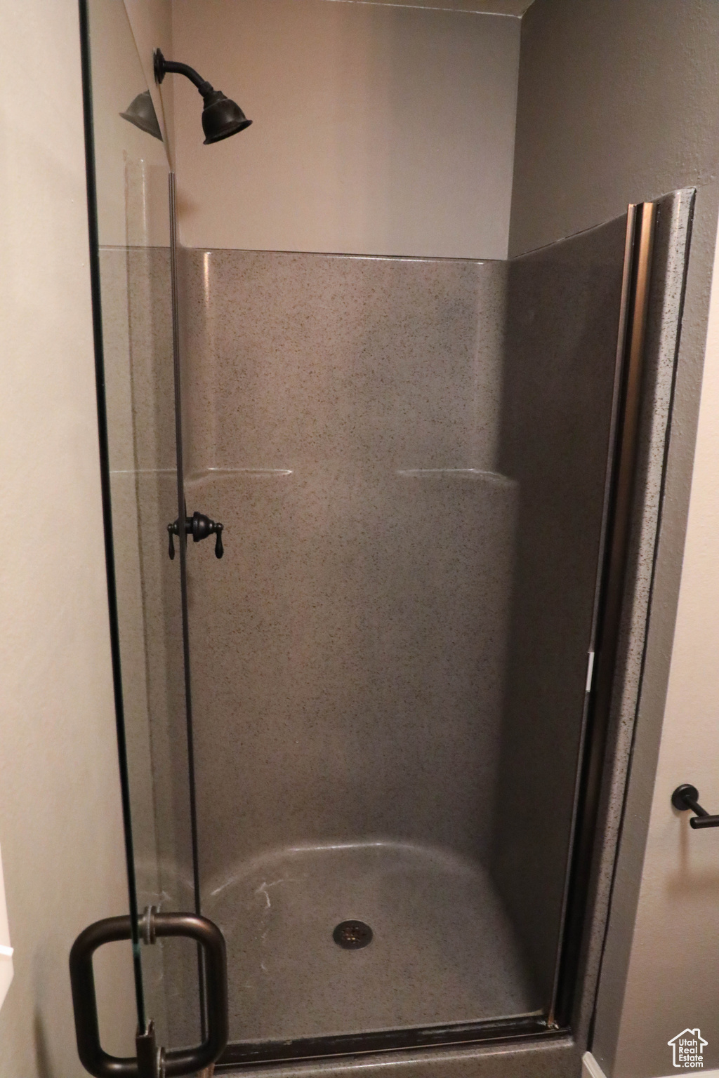 property viewer photo 17