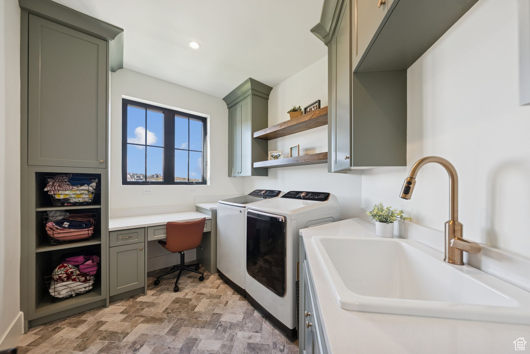 main property photo 66