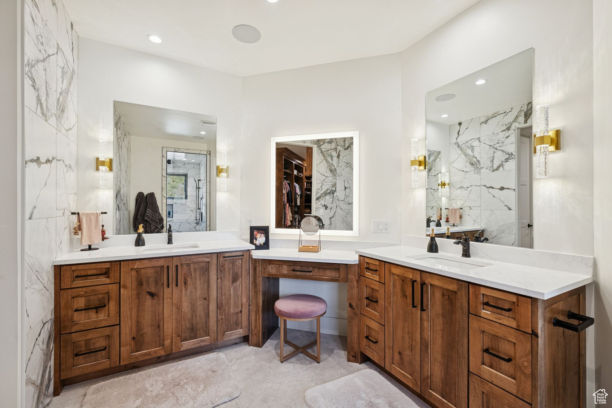 main property photo 73