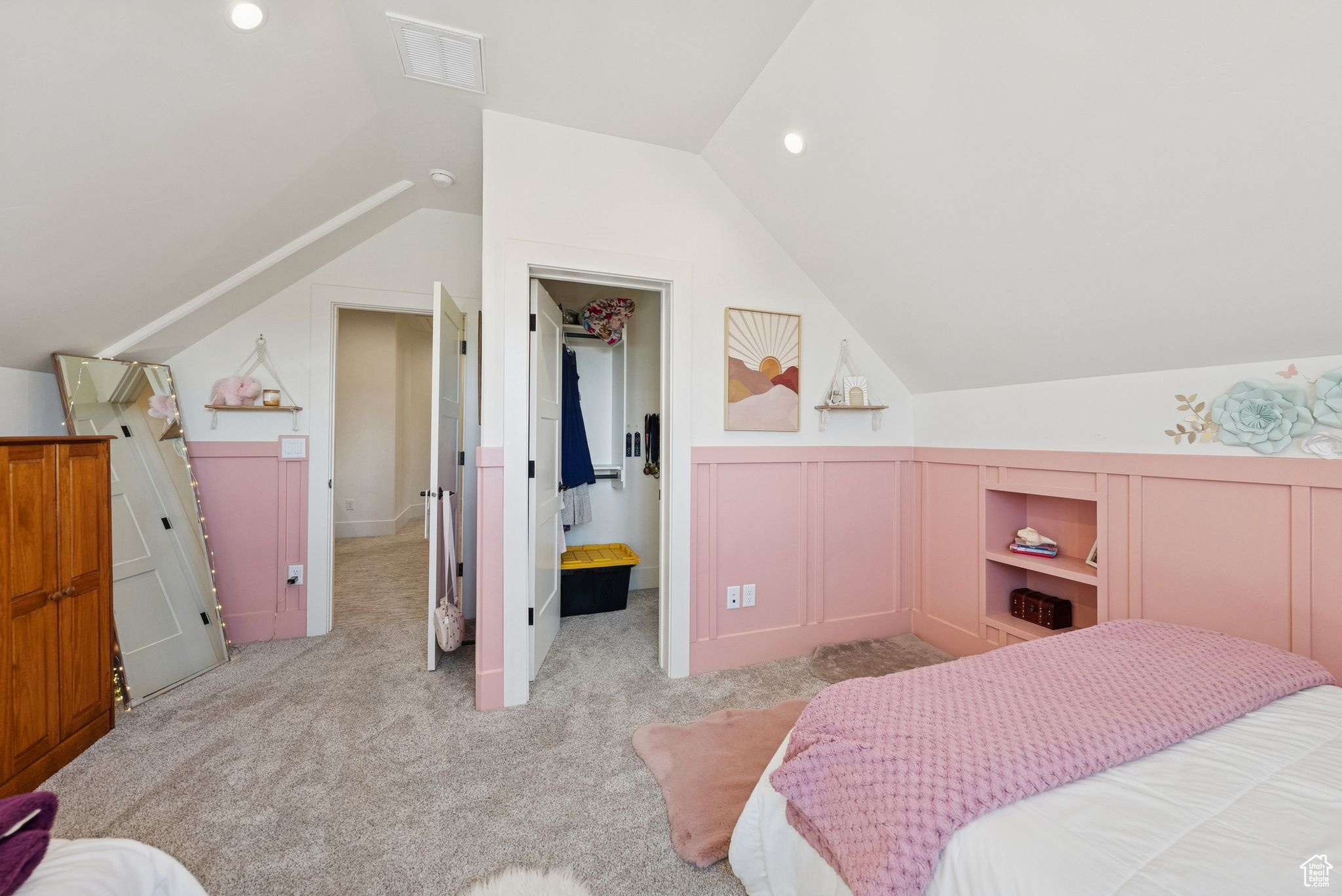 main property photo 79