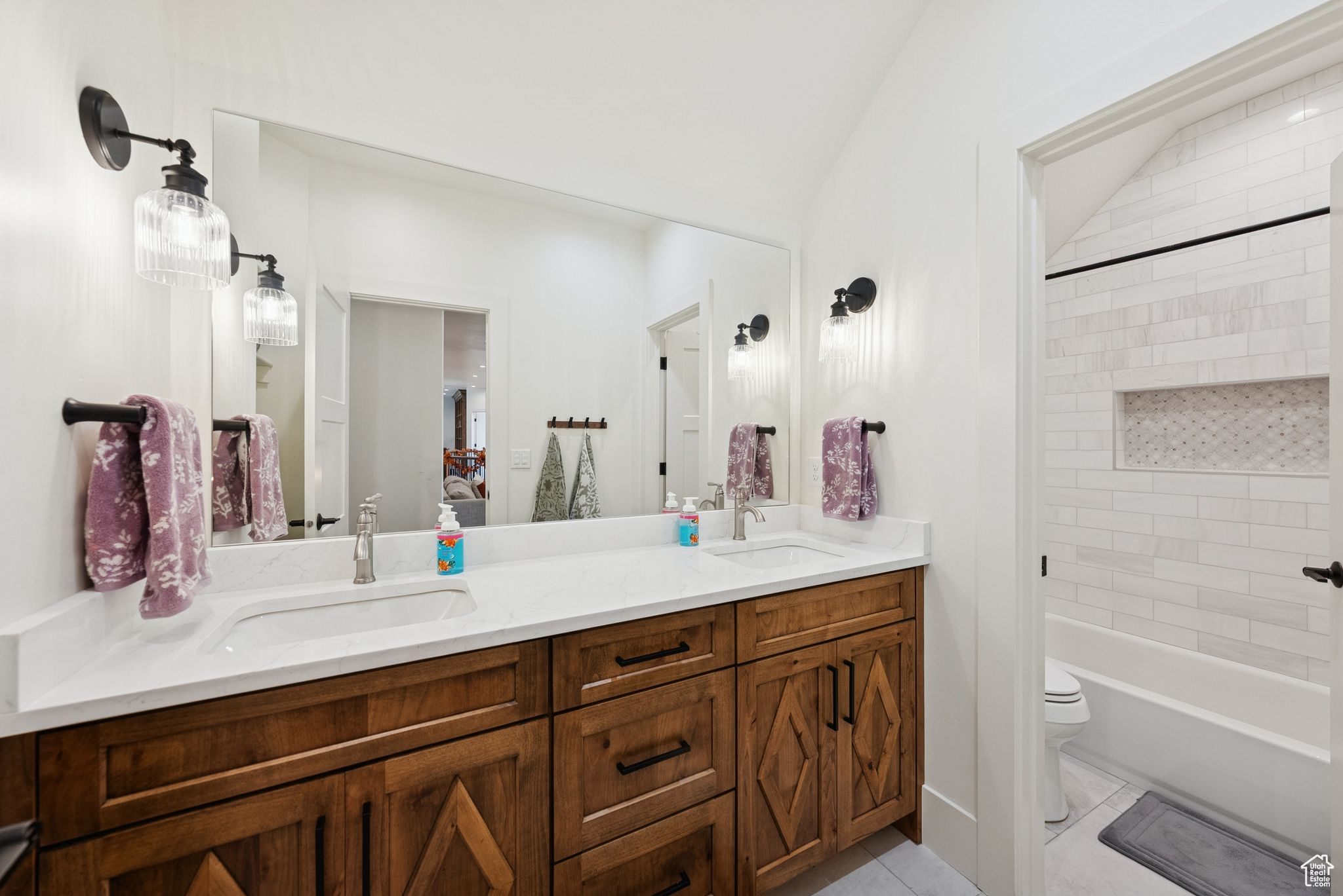 main property photo 83
