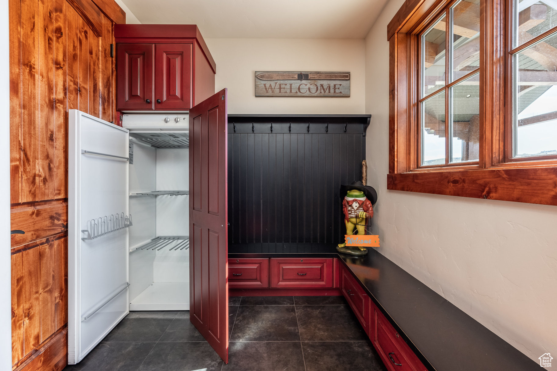 main property photo 56