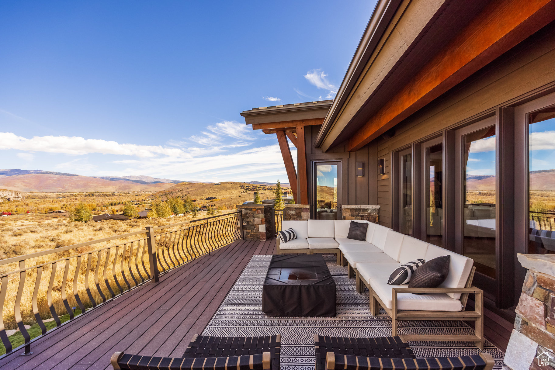 main property photo 66