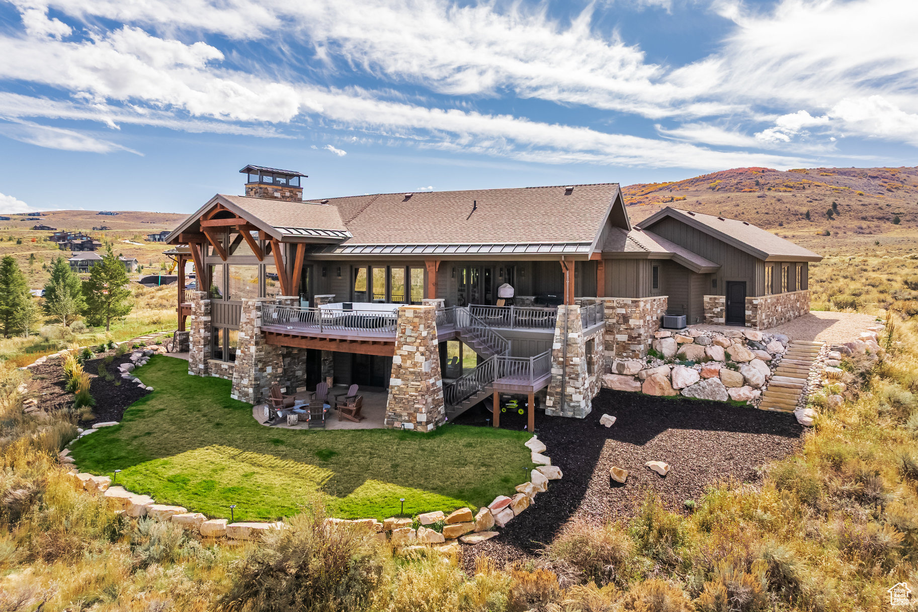 main property photo 89