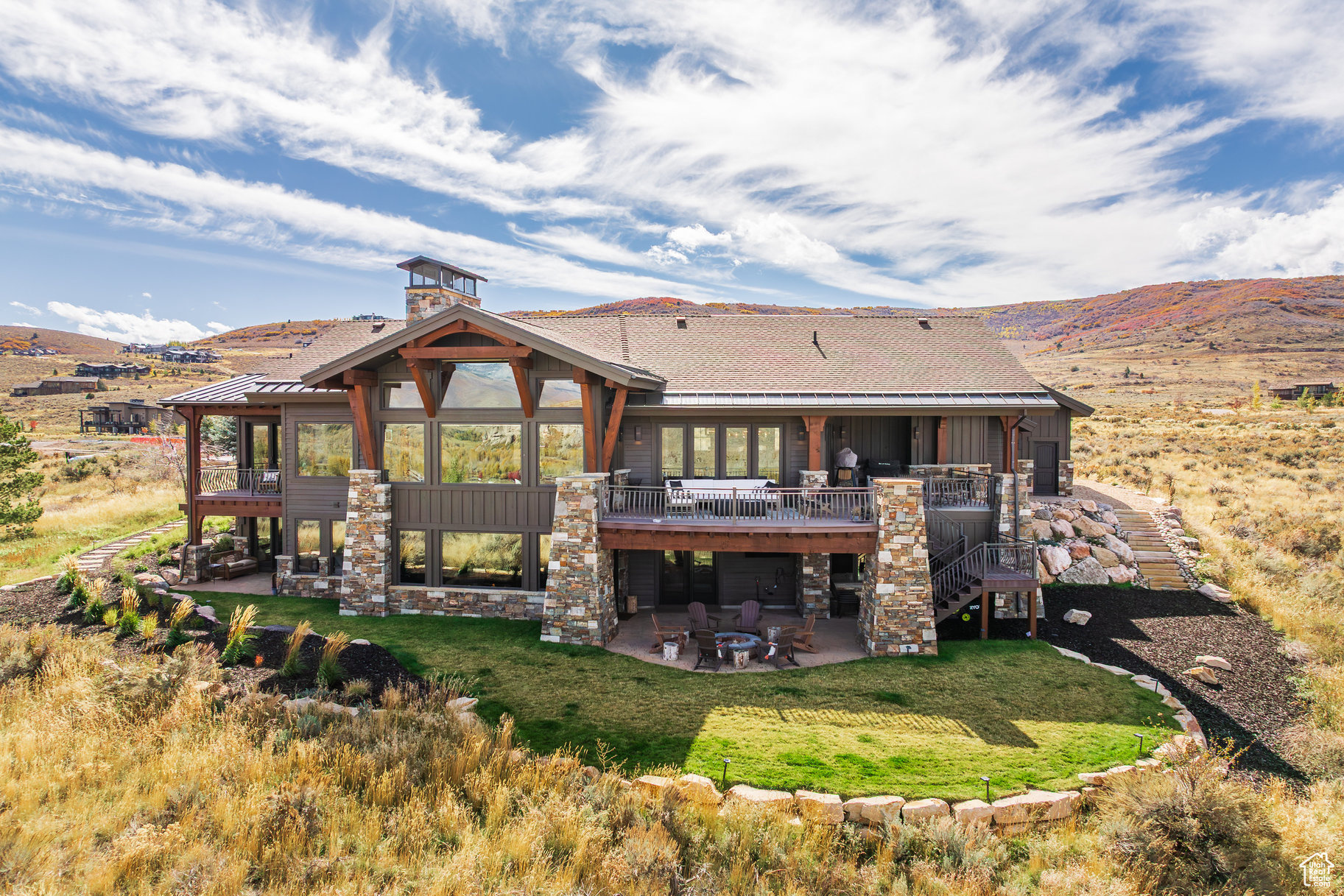 main property photo 90