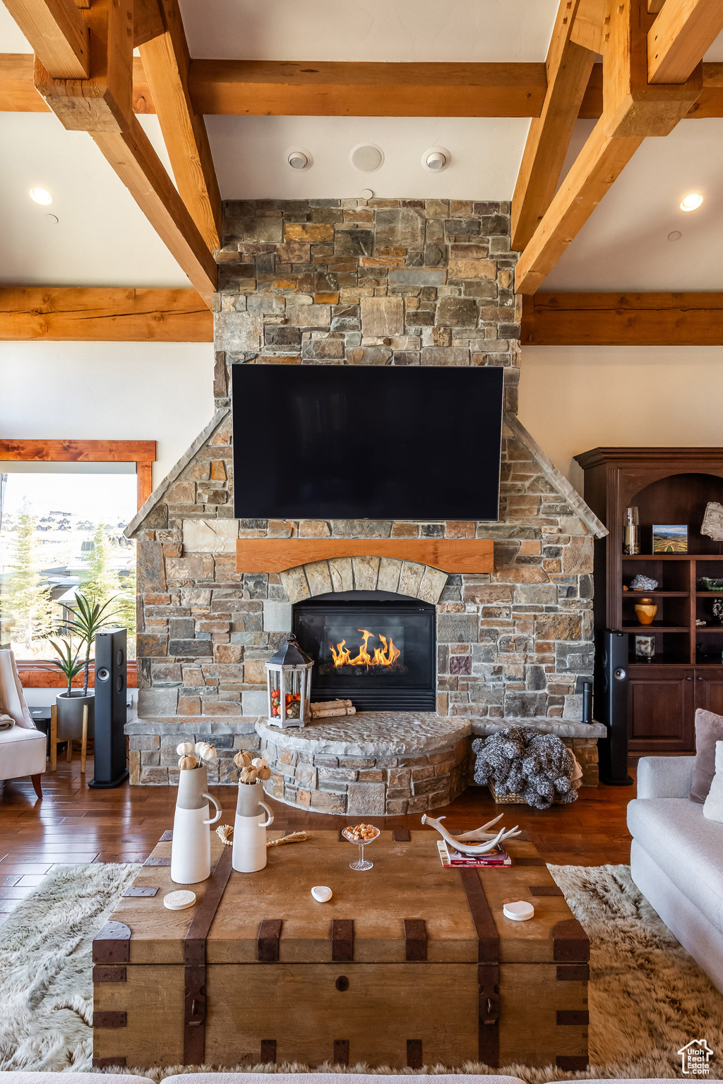 main property photo 99