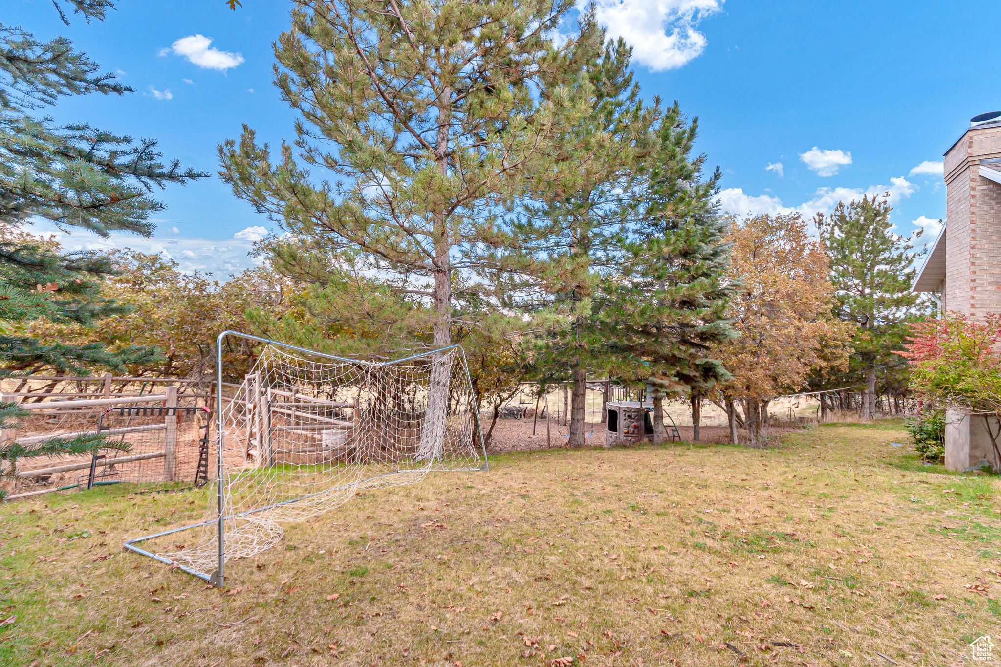 main property photo 42