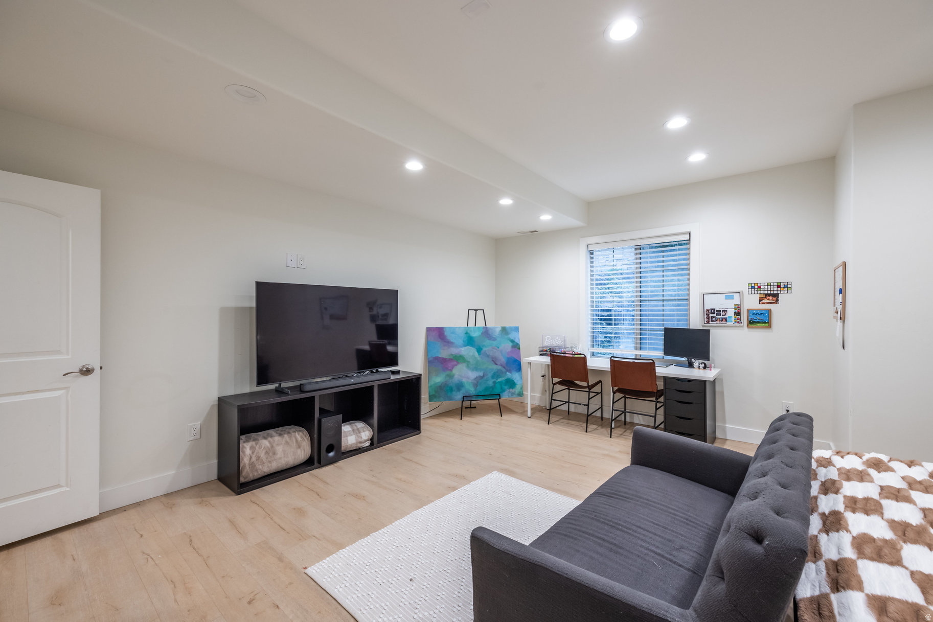 main property photo 59