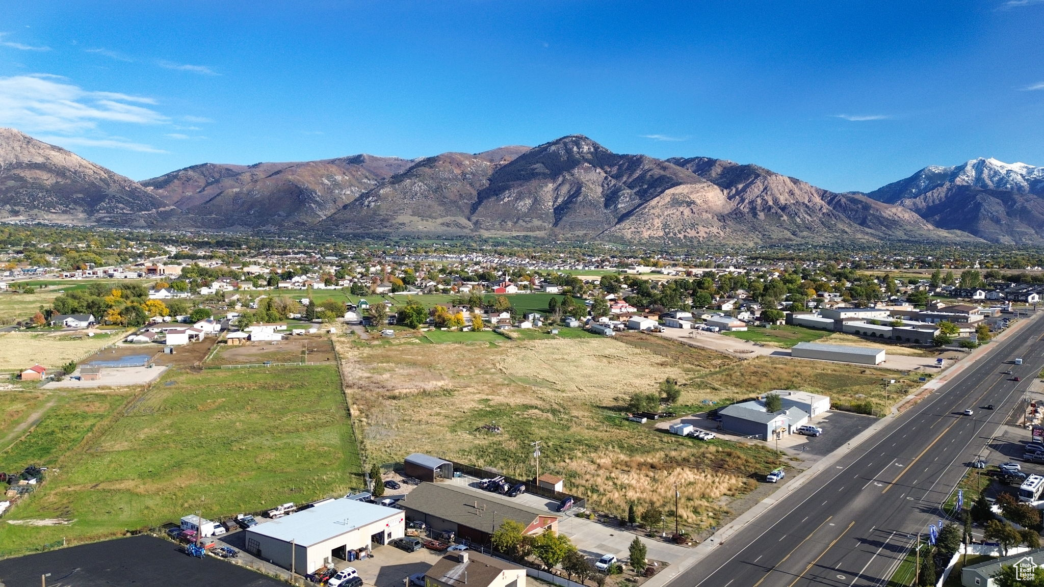 main property photo 16