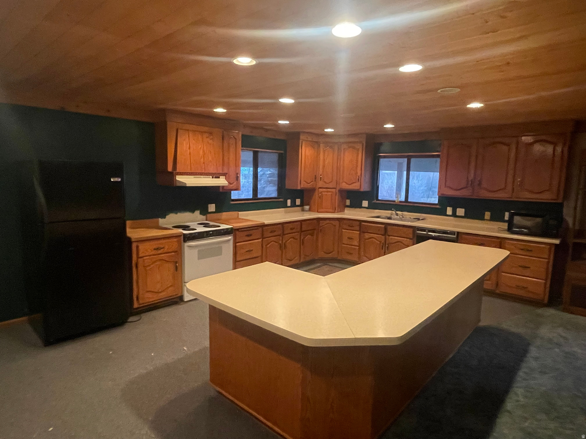 main property photo 6