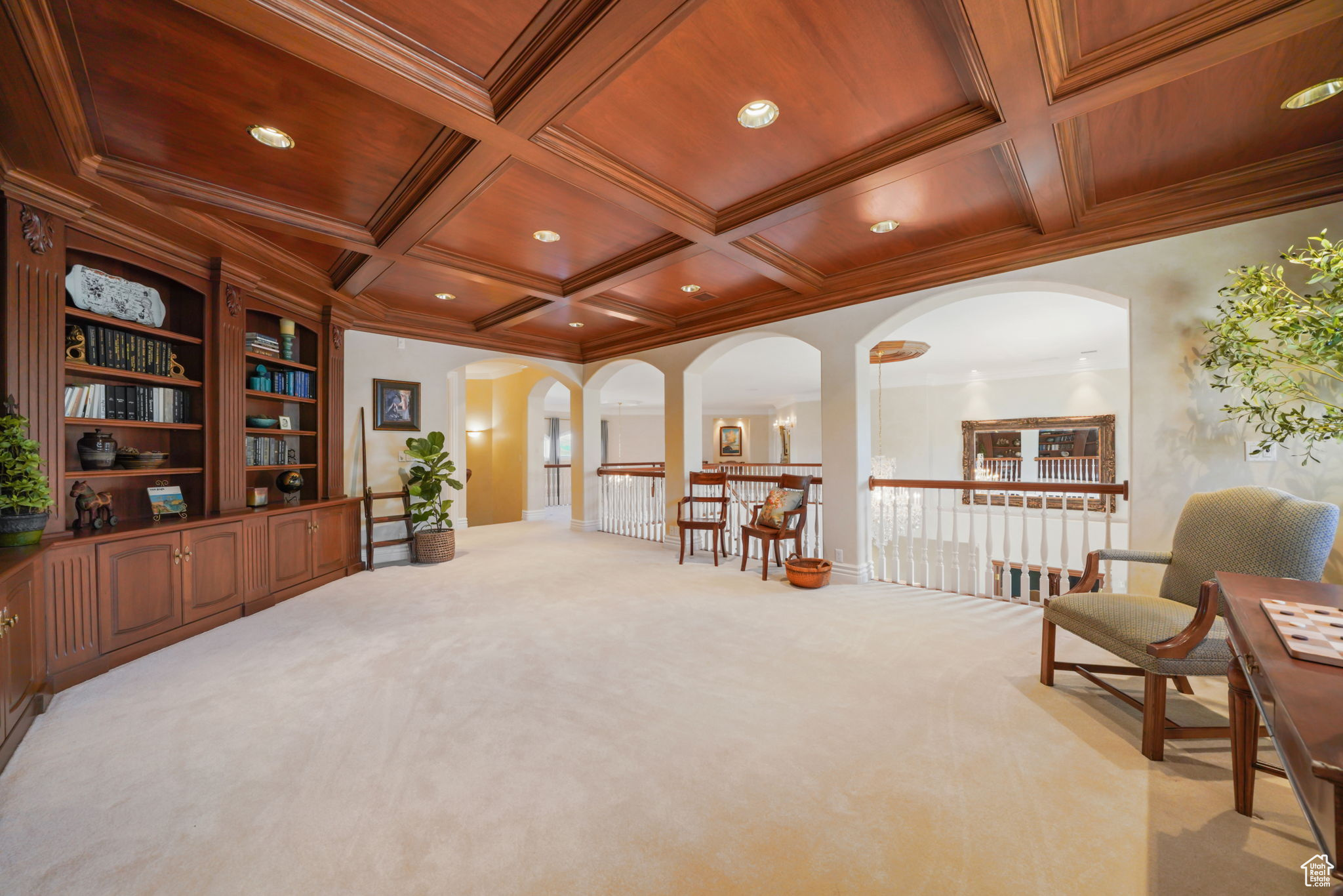 main property photo 50