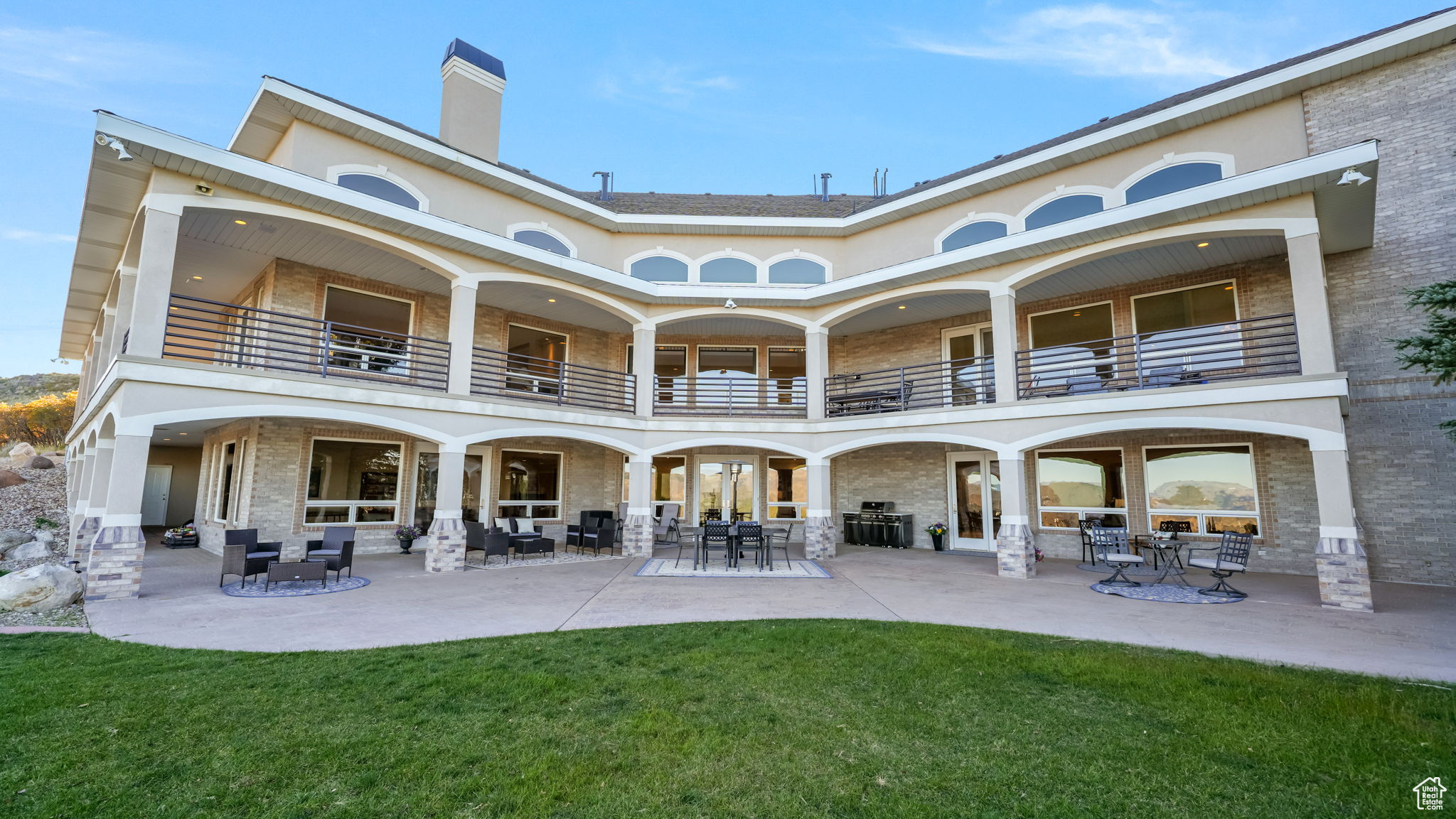 main property photo 87