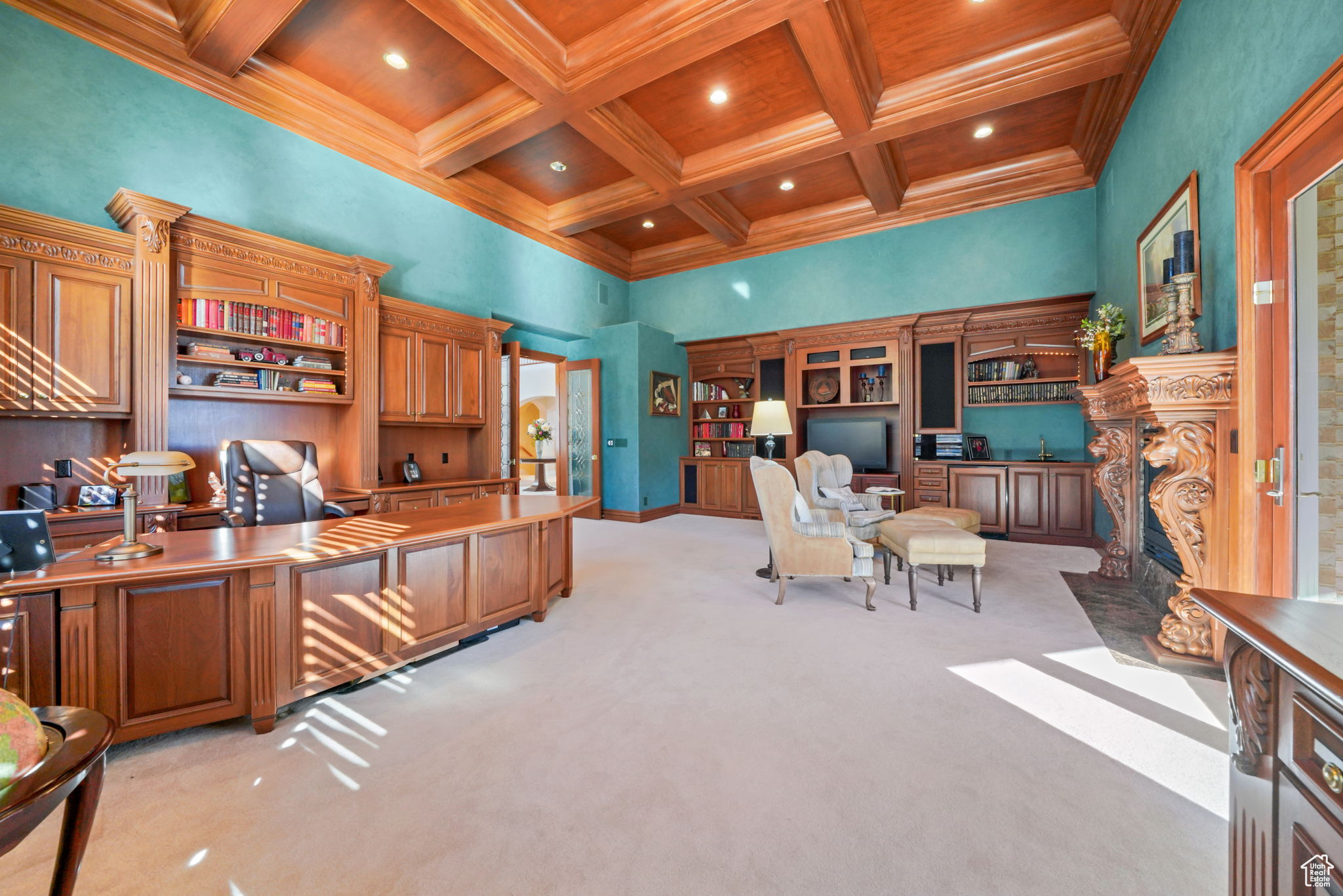 main property photo 9